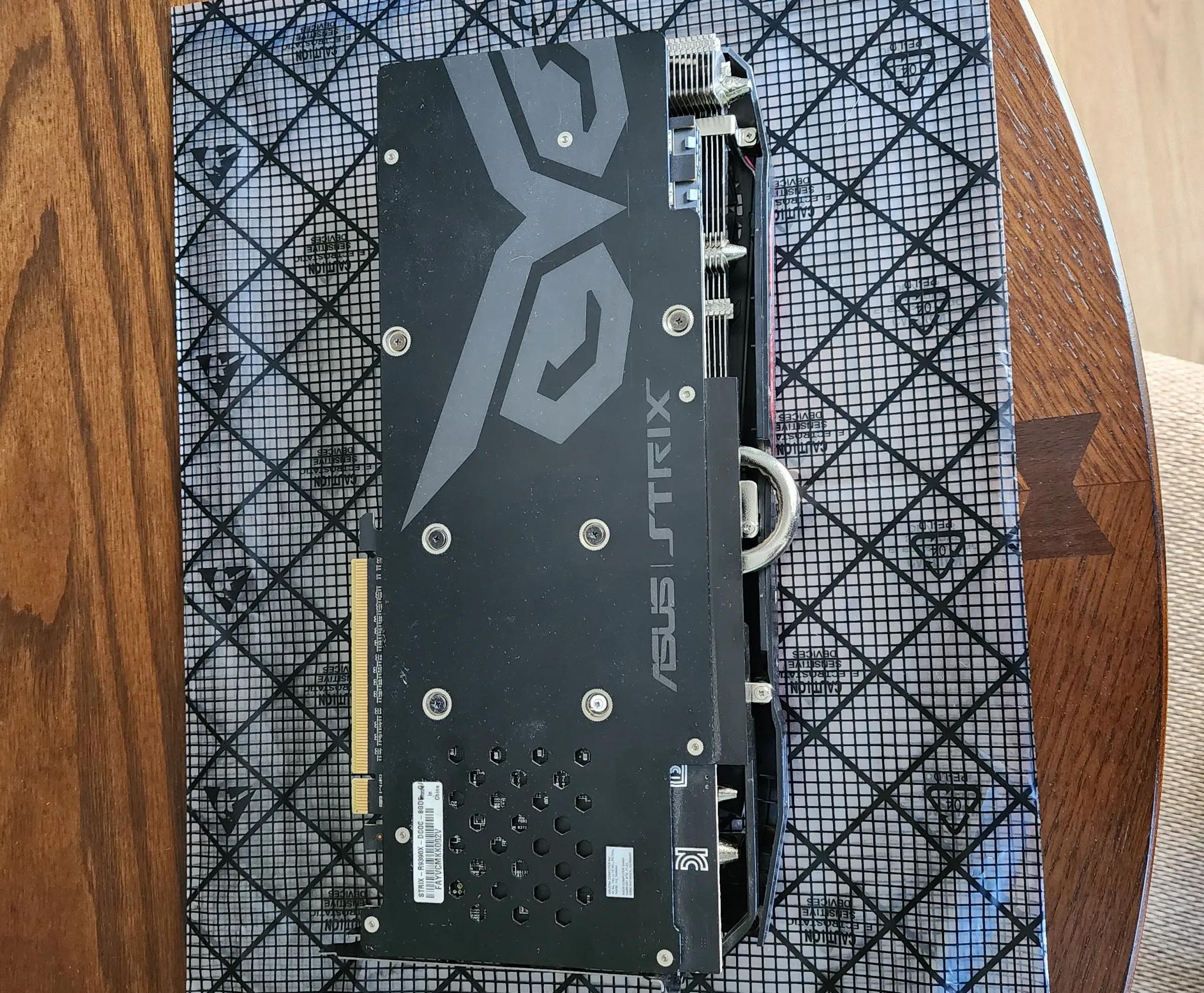Asus Strix Radeon RX R9 390X
