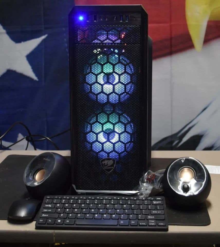 GAMING PC RYZEN 3600 RX5500 XT ram 16gb 1TB NVME +SREAKERS +WIRELESS KEYBOARD &MOUSE RGB CASE PLUS