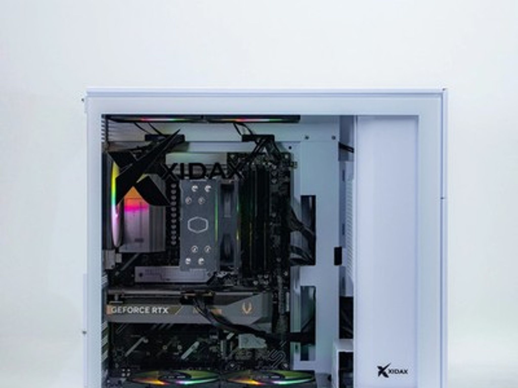 XIDAX X-6 White Gaming PC Ryzen 5 5600GT RTX 3050 16GB DDR4 1TB SSD WiFi Win 11