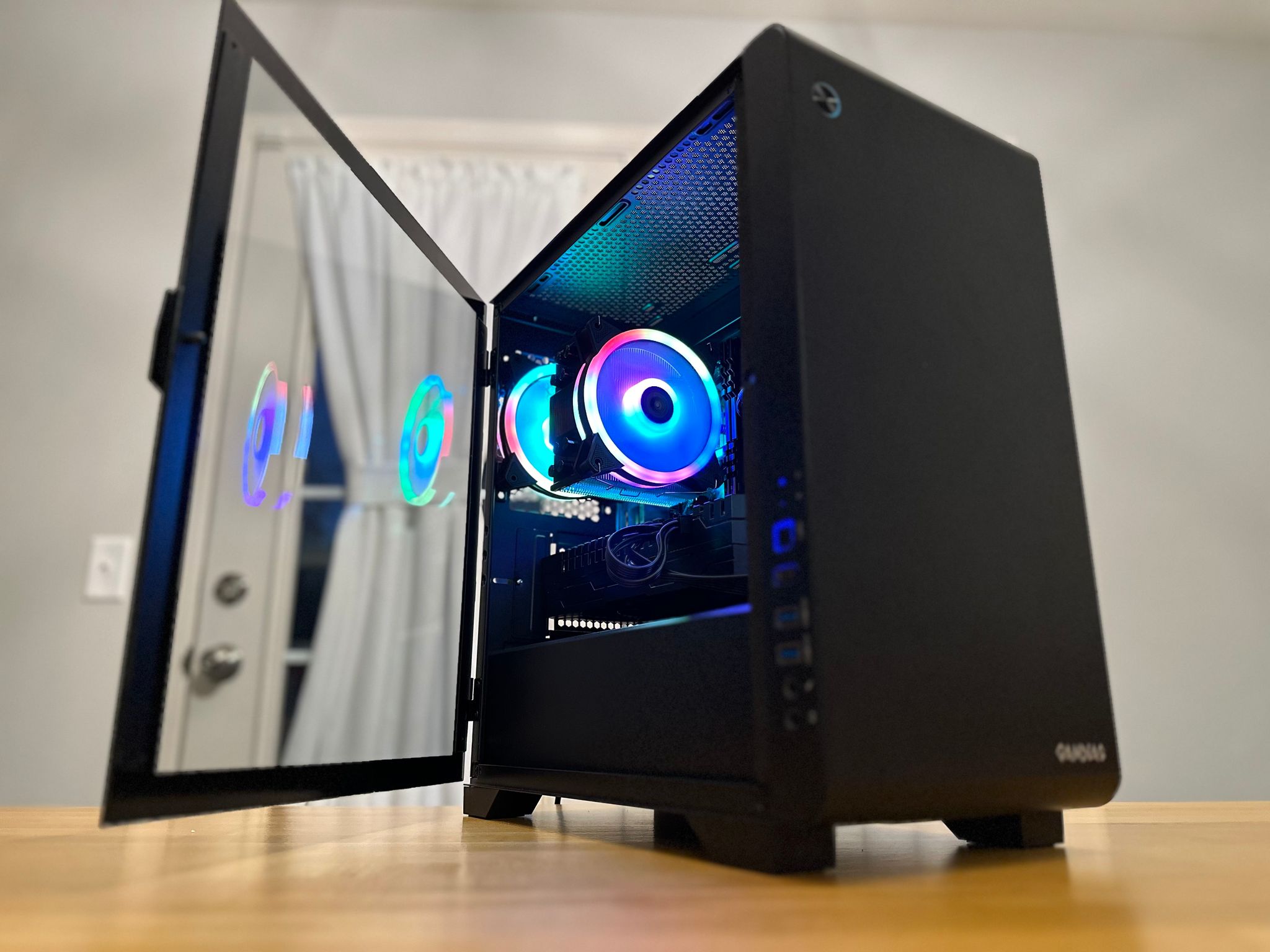 ⚫️ 🥷 🐈‍⬛ | RX 5700xt, Ryzen 5 3500x, 1tb SSD, 16gb DDR4, WiFi Equipped Streaming/Gaming PC