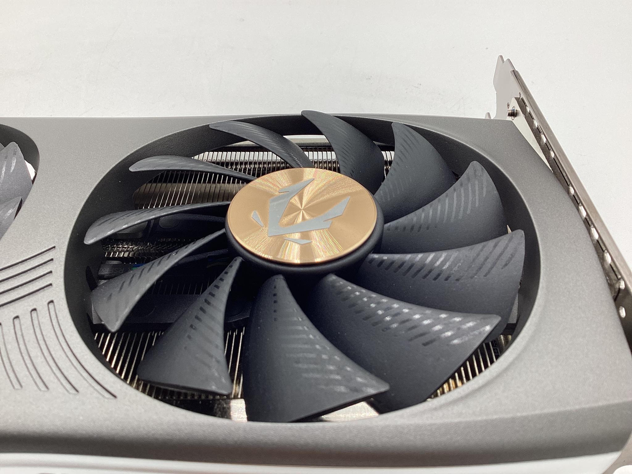 ZOTAC GAMING GeForce RTX 4070 SUPER