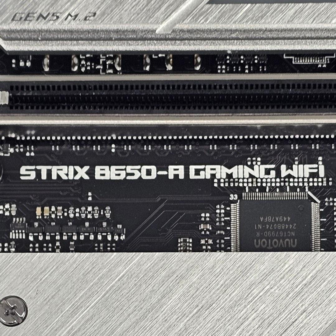 ASUS ROG STRIX B650-A GAMING WIFI AMD AM5 DDR5 ATX Motherboard