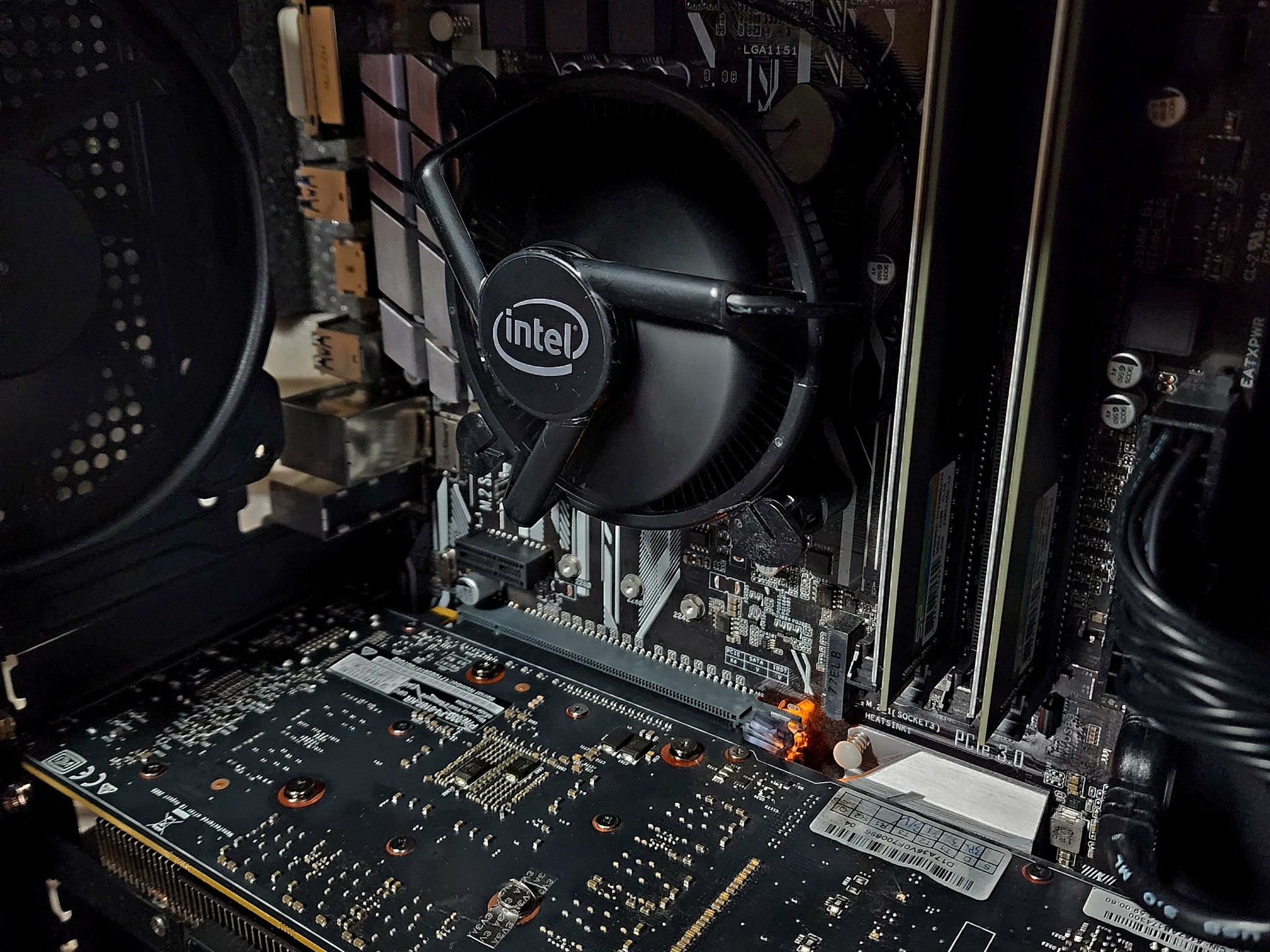 🖤🖤🖤 Intel Core i5 7400 // EVGA GeForce GTX 1060 // XPG 16GB 3200MHz