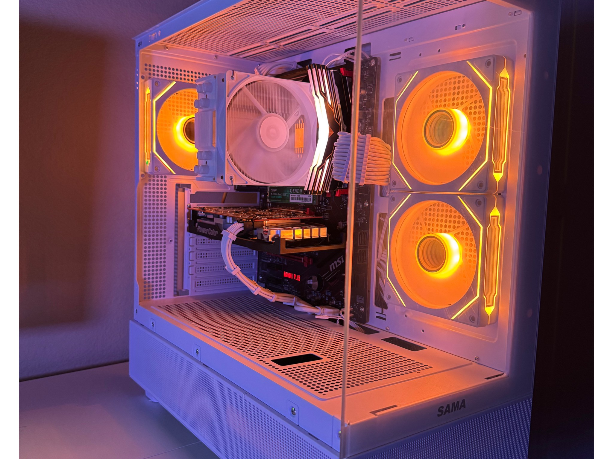 Custom Build Gaming PC. AMD Ryzen 7 3700x. 5500XT 8gb Graphics Card. 16 gb Ram.