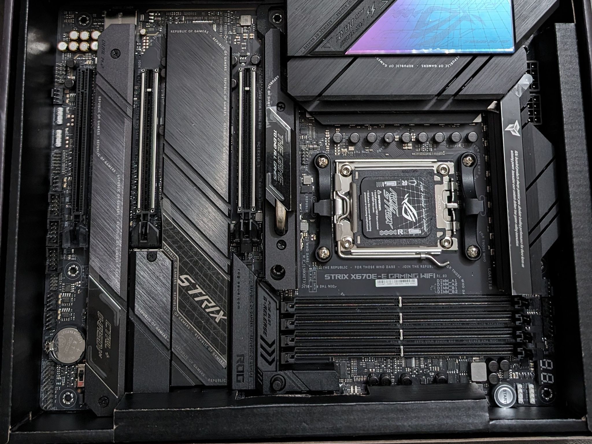 ASUS ROG STRIX X670E-E AM5 ATX Motherboard
