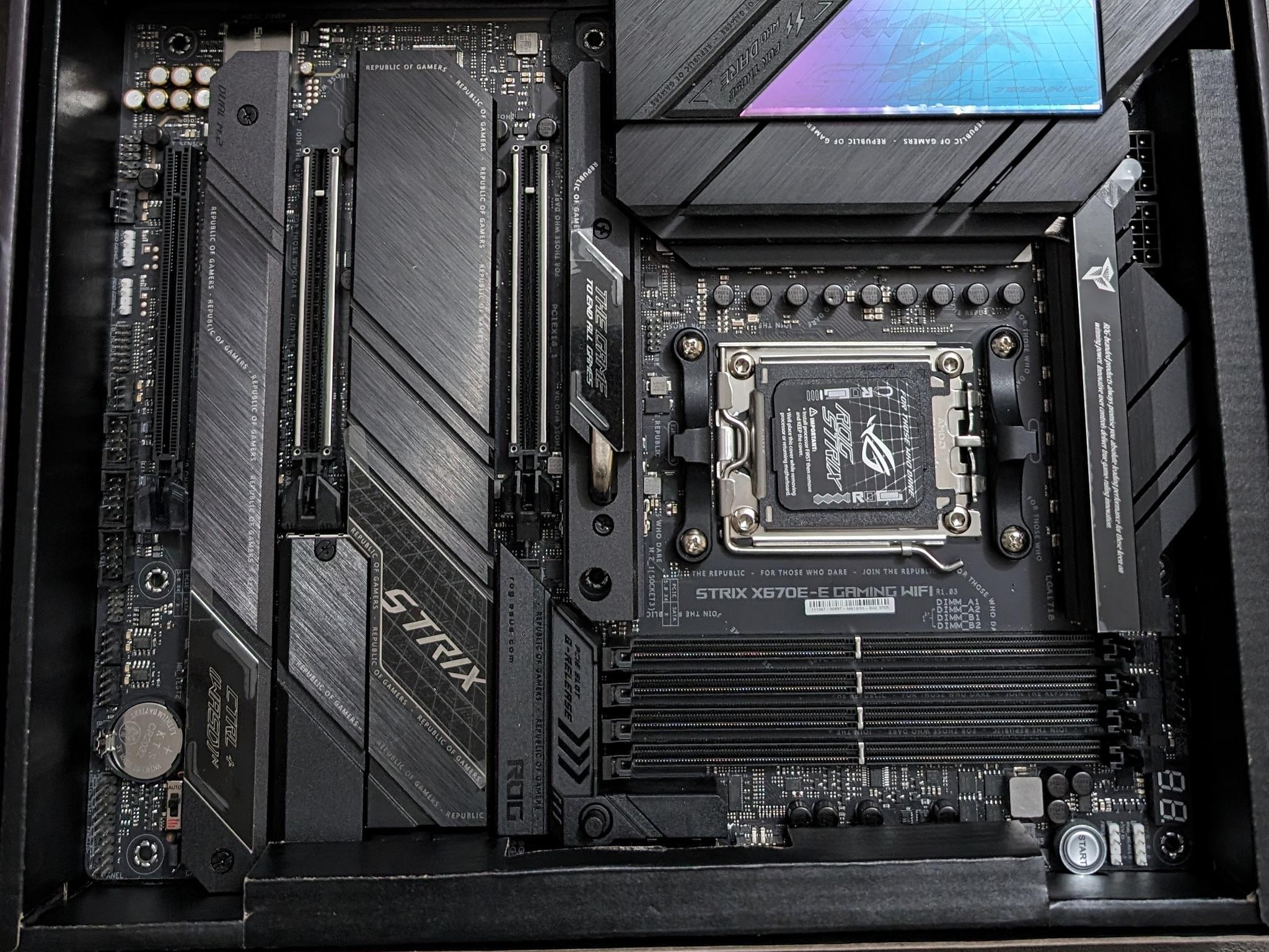 ASUS ROG STRIX X670E-E AM5 ATX Motherboard