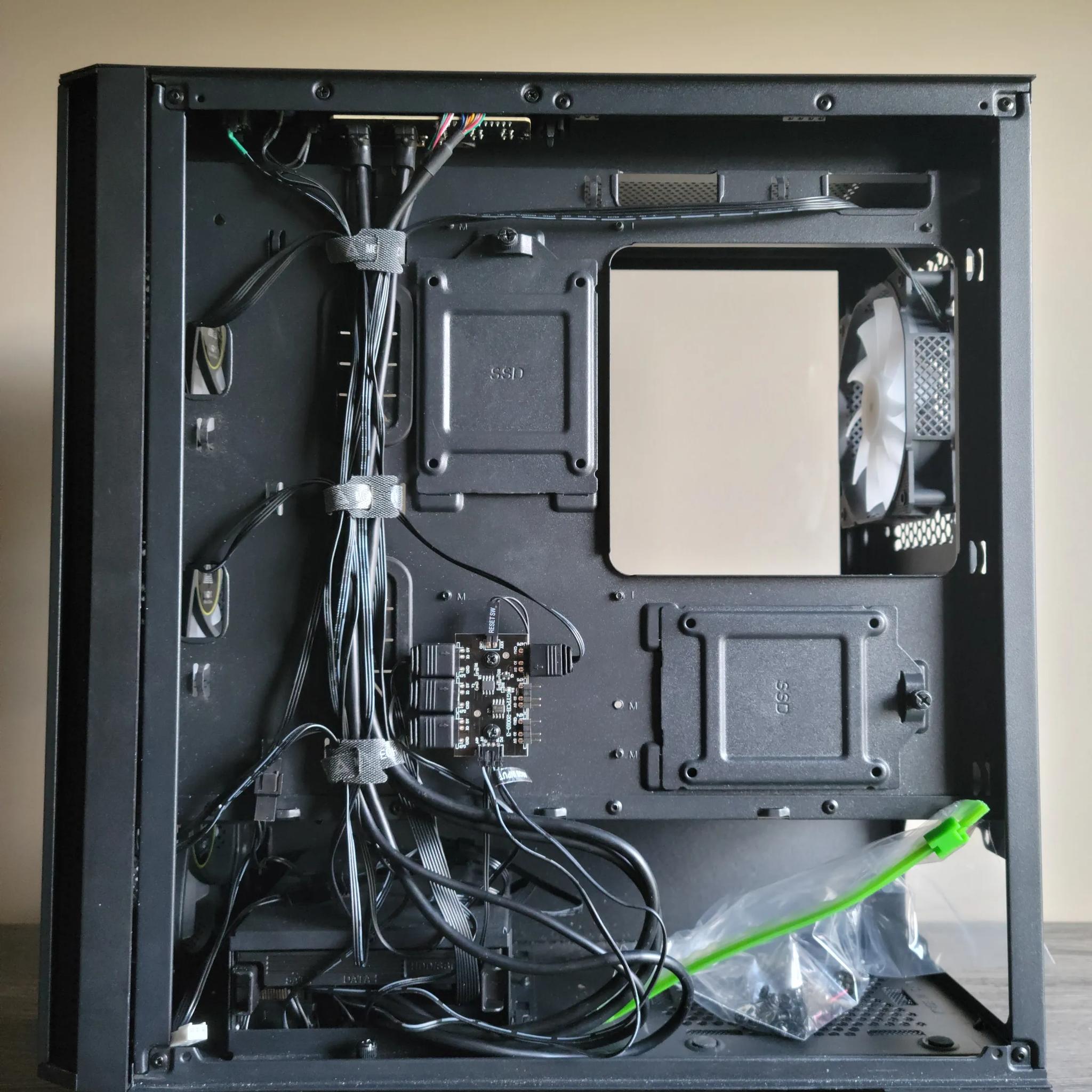 Montech Air 100 ARGB