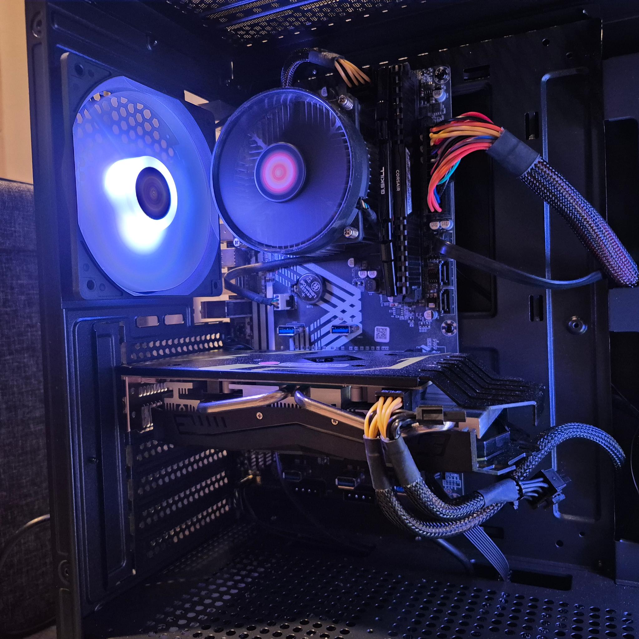 i5-7th Gen, RX 580 8GB 2048SP, 16GB RAM, 512GB SSD, Win10
