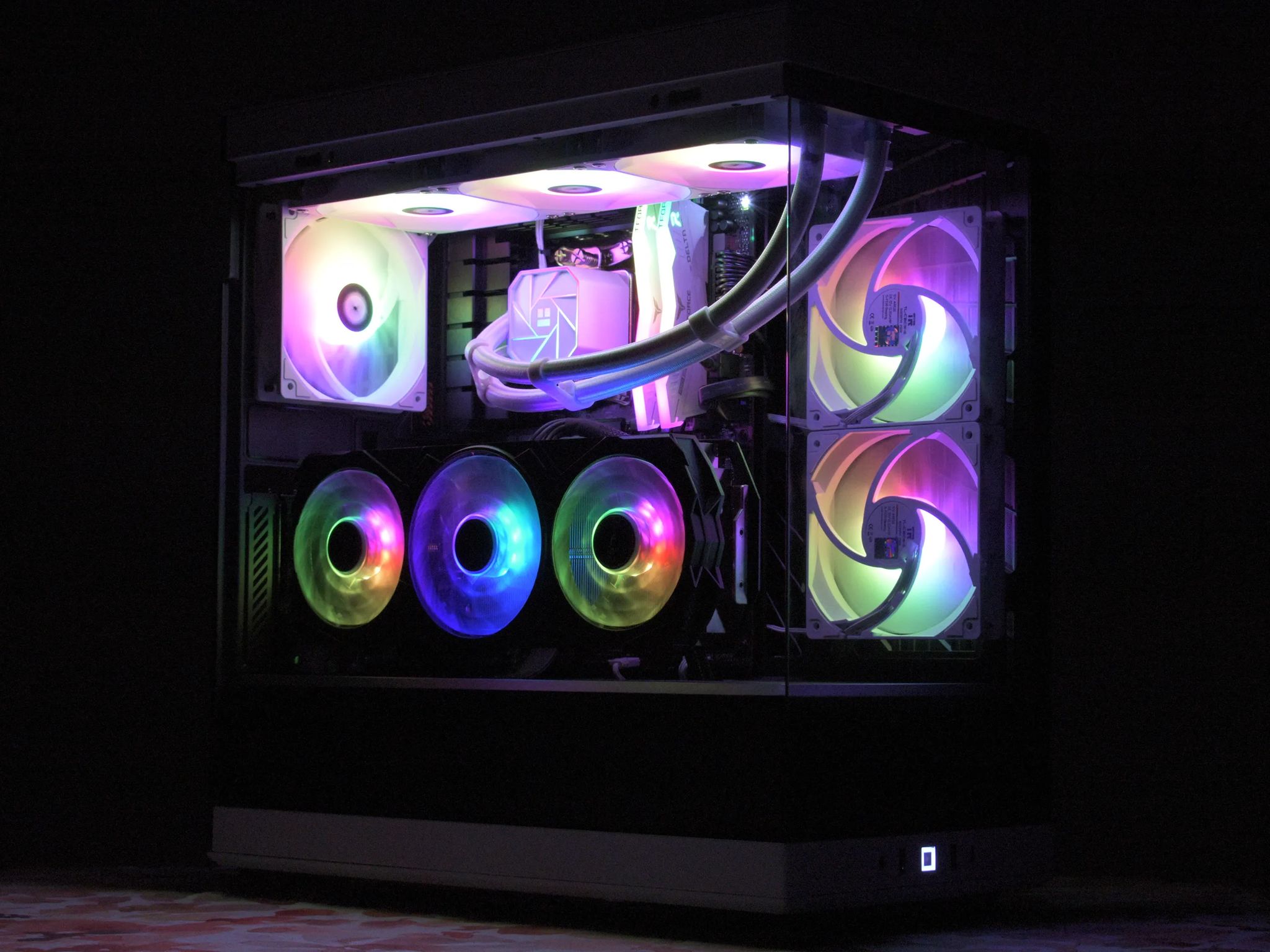 ⚫⚪Stormtrooper⚪⚫ AMD Ryzen 9 7900X | RTX 4070ti Super 16GB | 32GB DDR5 | 2TB Gen4 nVME RGB Gaming PC