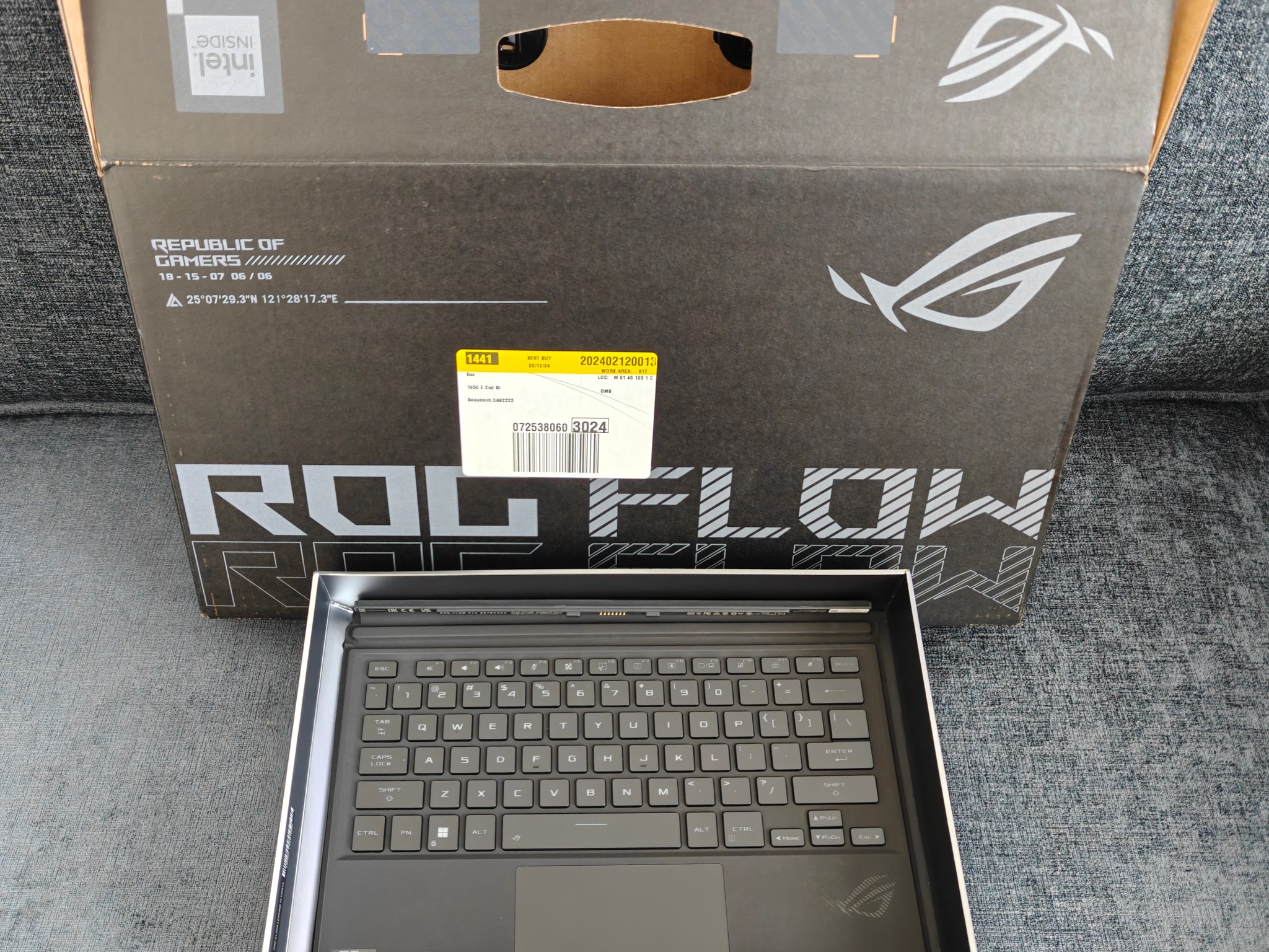 ASUS ROG Flow Z13 i9-13900H RTX 4060 165Hz 16GB 1TB Gaming Laptop/Tablet