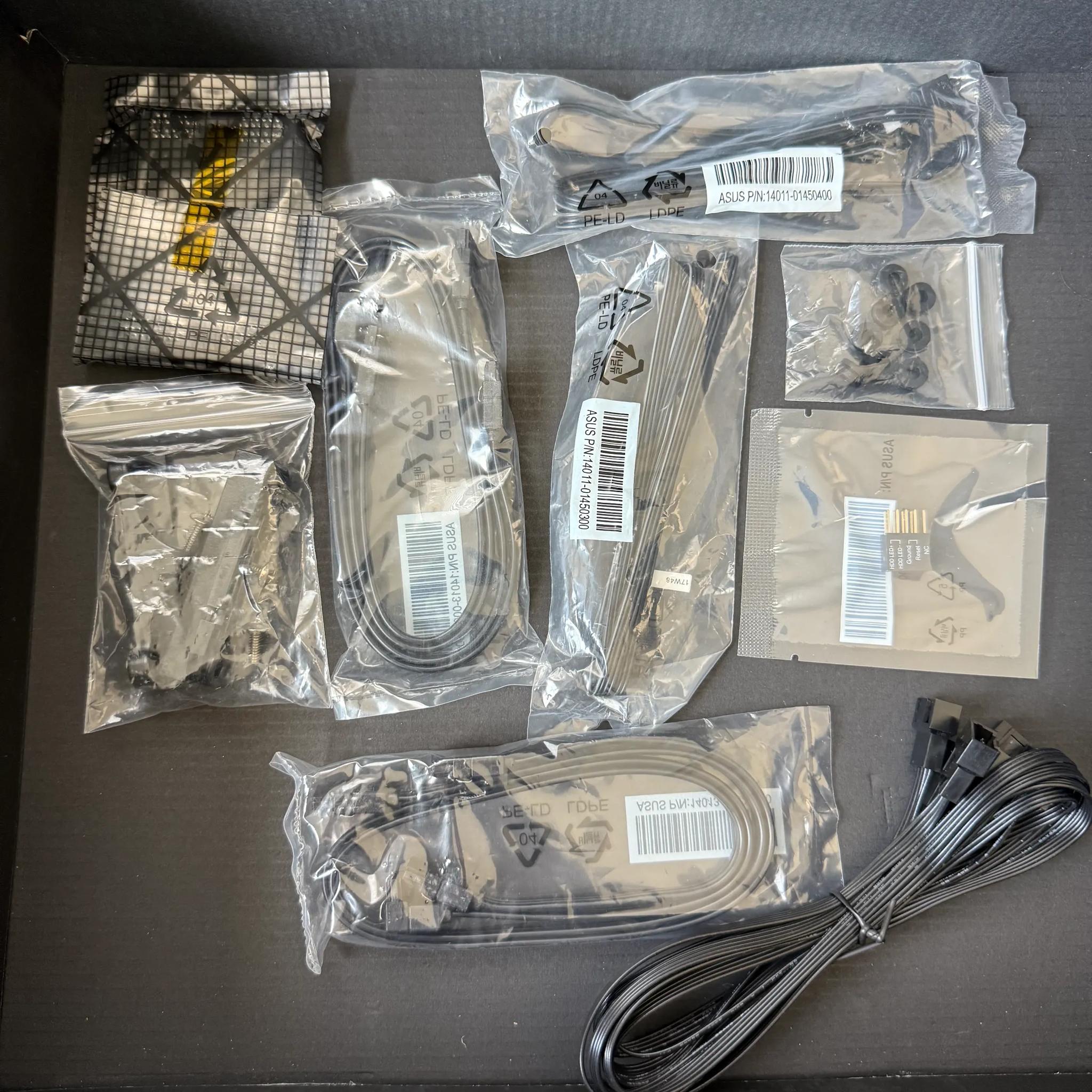 Asus ROG Crosshair VII AMD X470 ATX Gaming WiFi Motherboard