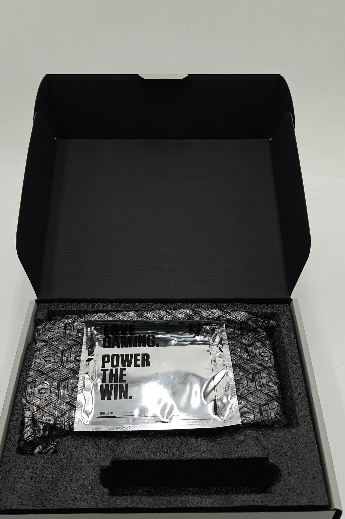 ZOTAC GAMING GeForce RTX 4060 Ti 8GB Twin Edge OC DLSS