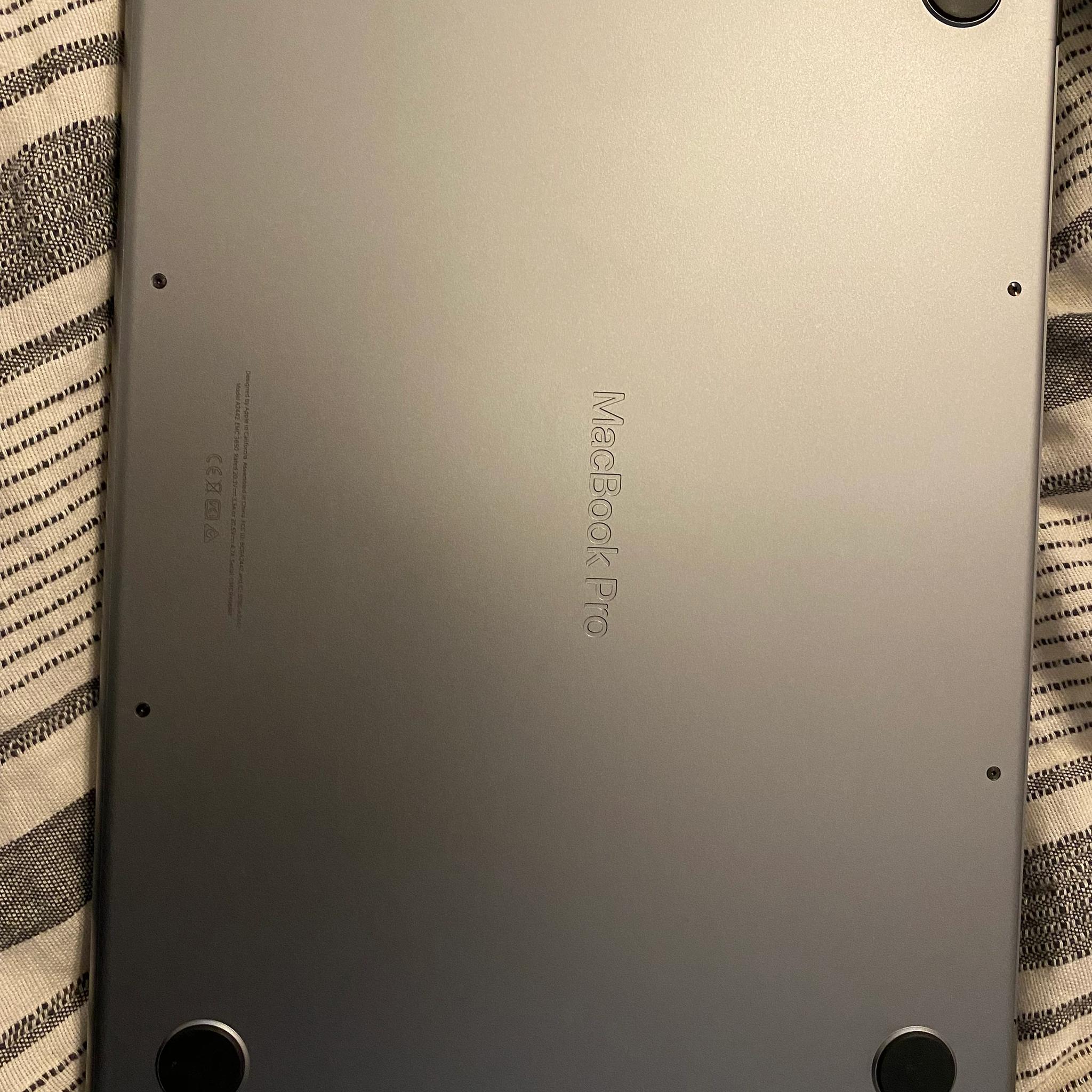 Apple MacBook Pro 14 In M1 Pro Chip 2021 16GB 512GB SSD Space Gray