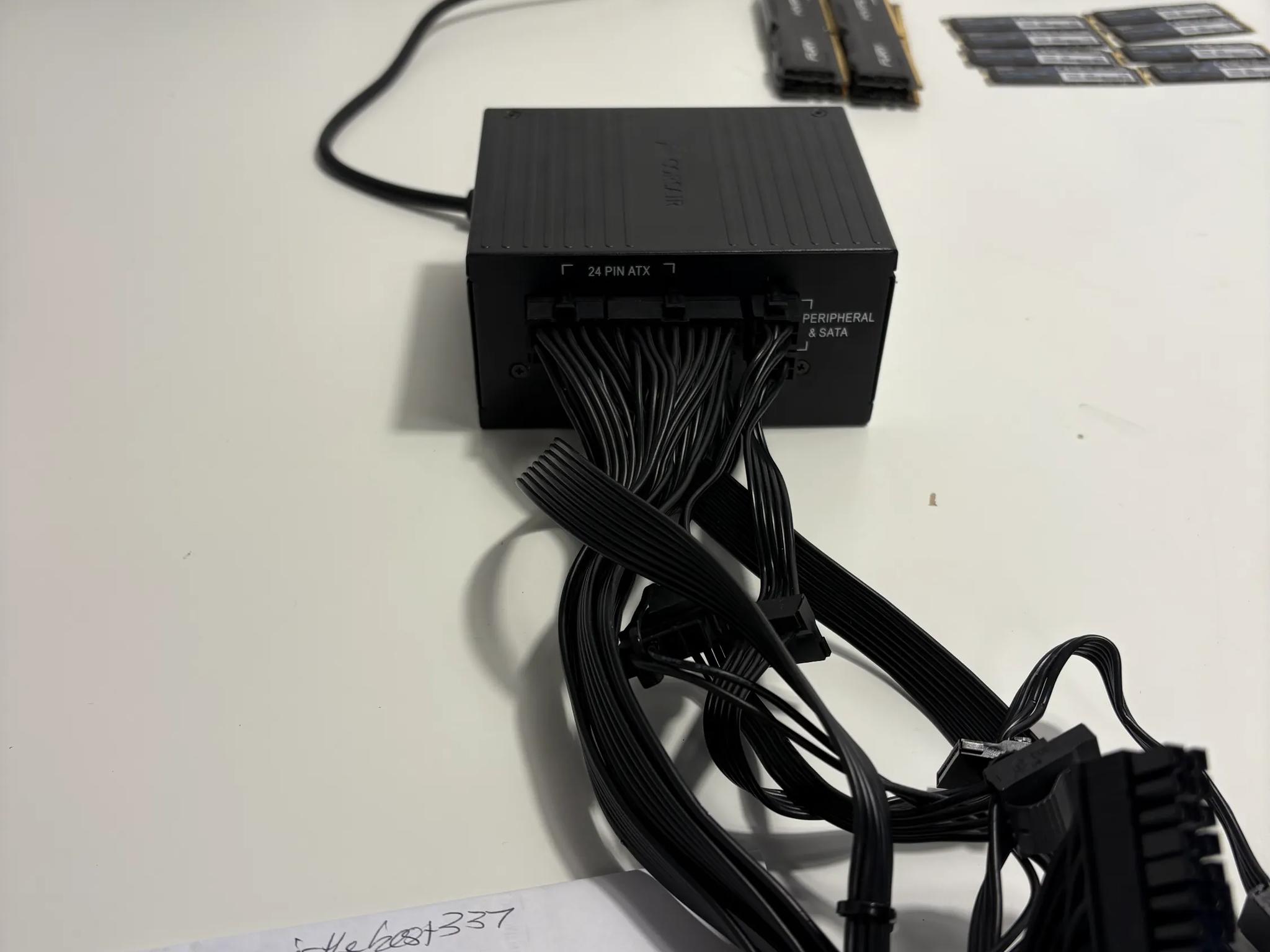 Corsair SF600 - 600W SFX PSU