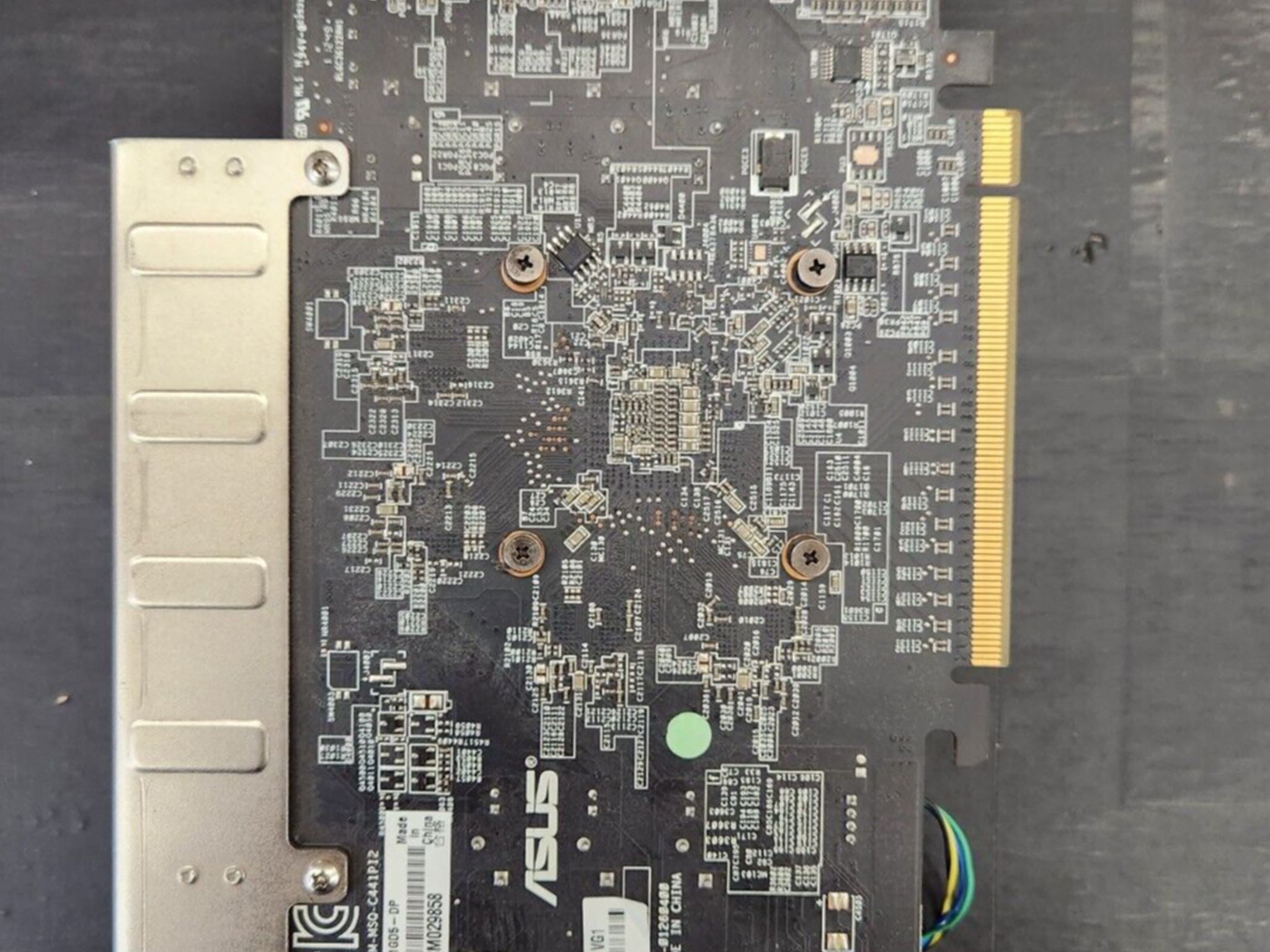 Asus Radeon HD 8760 1GB GDDR5 Graphics Card - HDMI, DVI, DisplayPort