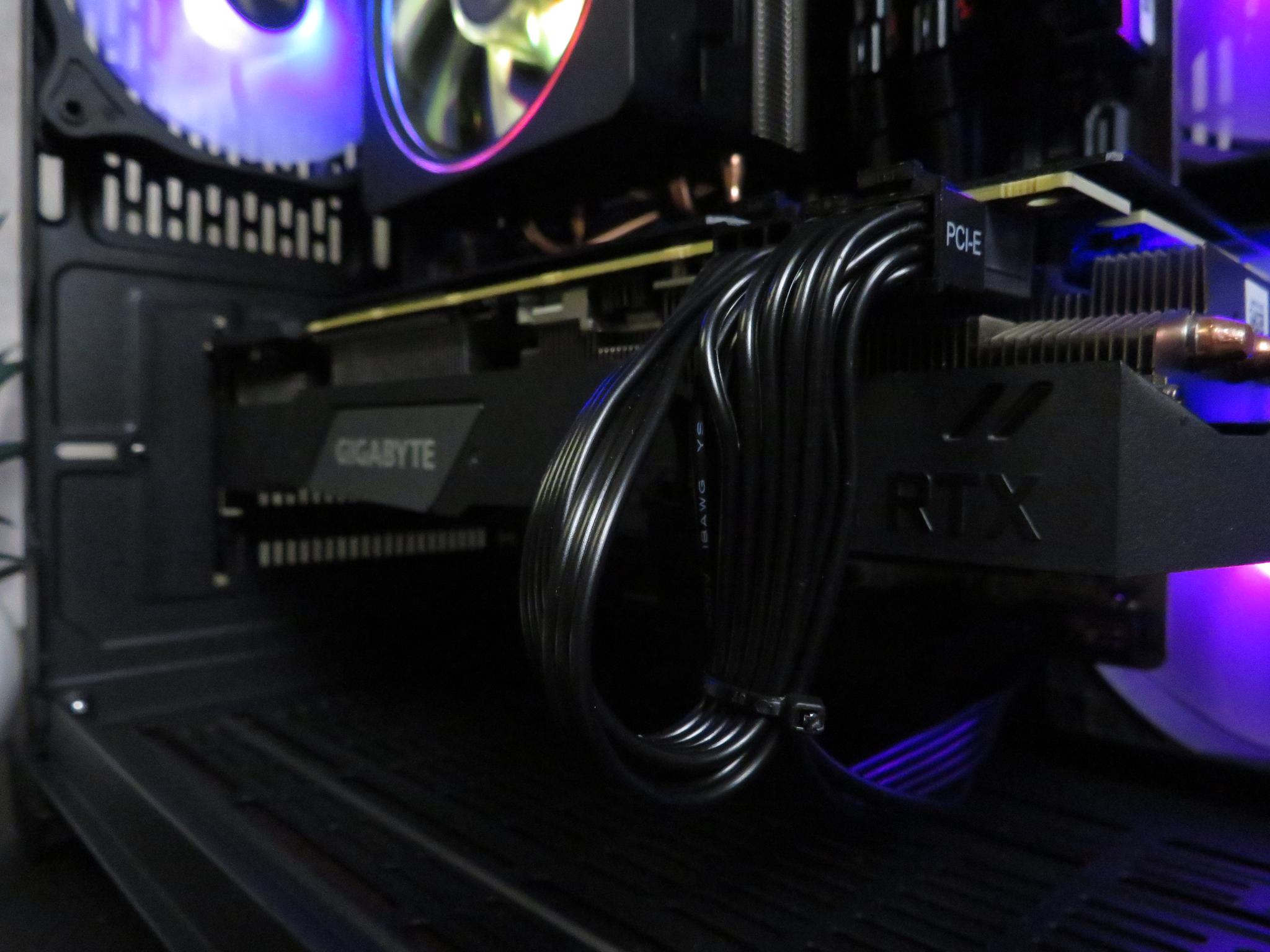 Ultimate Mid-Range GAMER: Ryzen 5 4500 + RTX 2070 Super + 16 GB DDR4 + 1 TB NVME SSD
