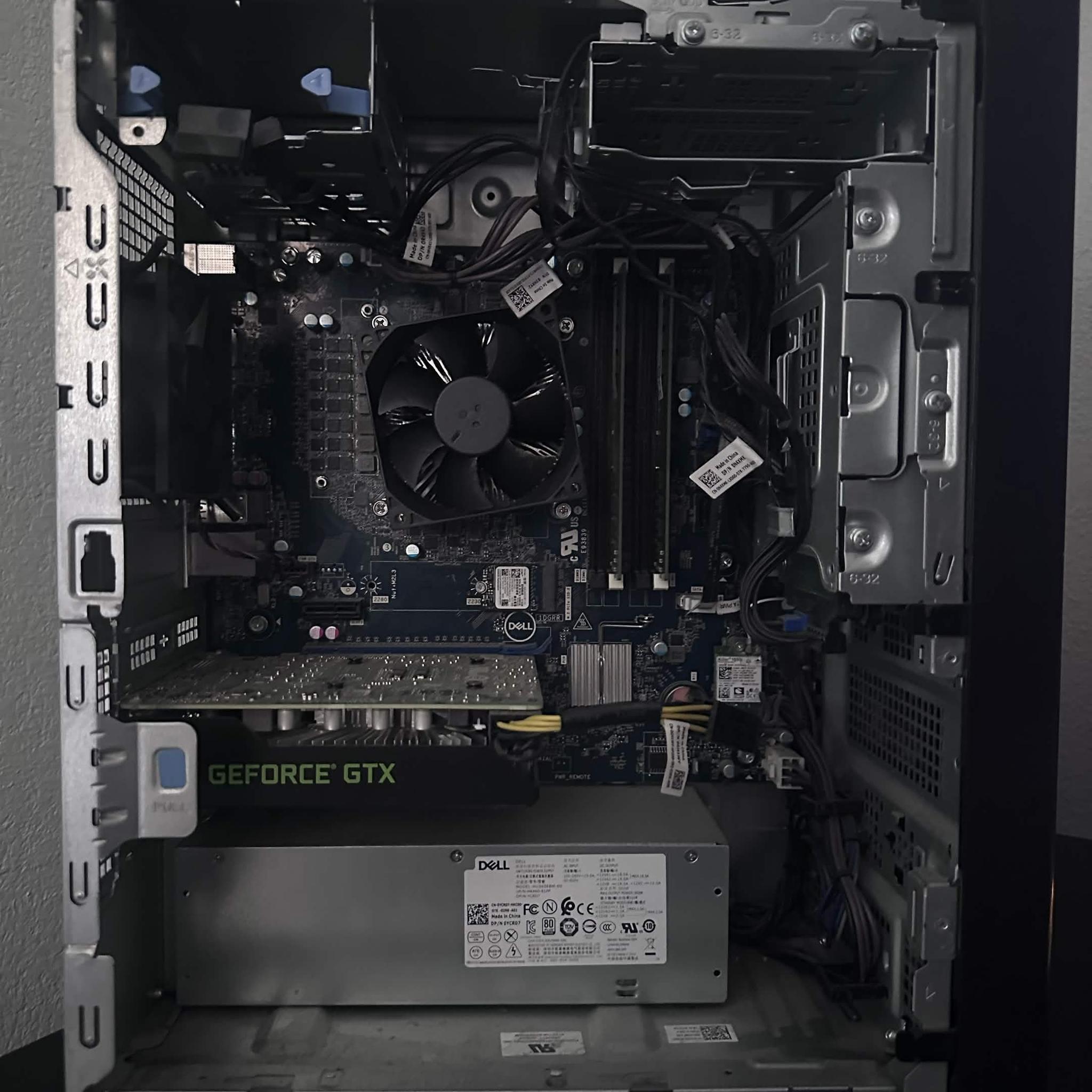 ⏾1080p Sleeper Pc⏾! (i7 10th gen, 1660ti, 16gb DDR4)