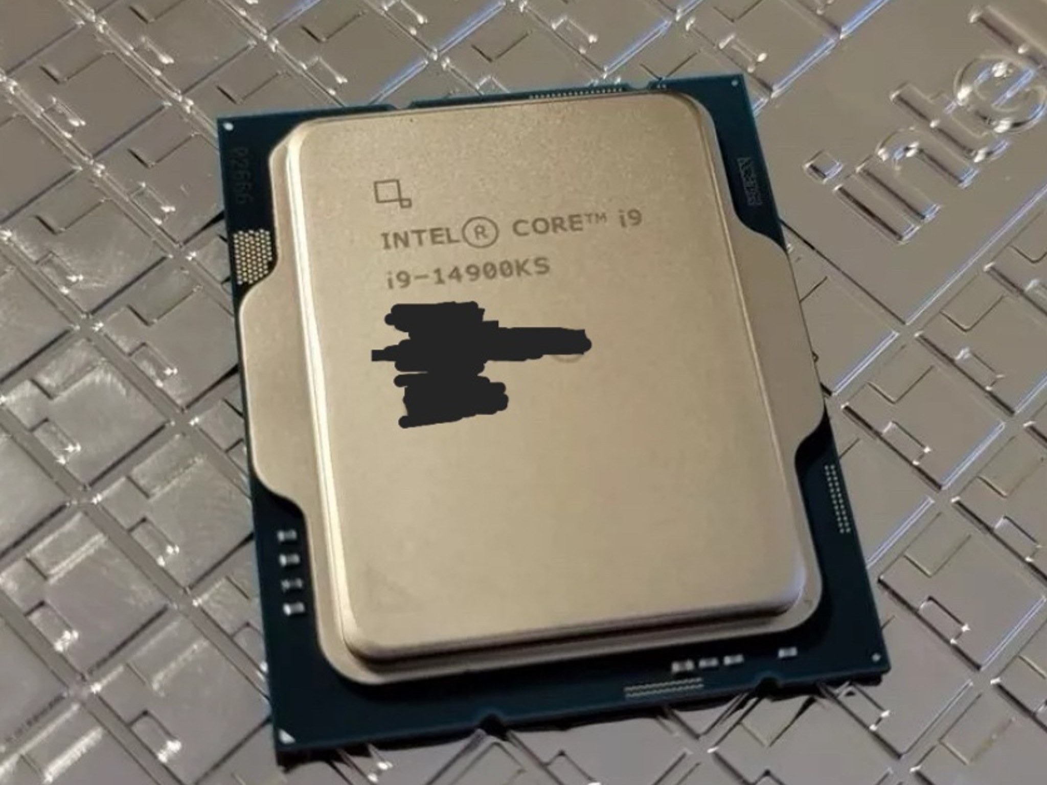 Intel® Core™ i9-14900KS Desktop Processor 24 cores (8 P-cores + 16 E-cores)