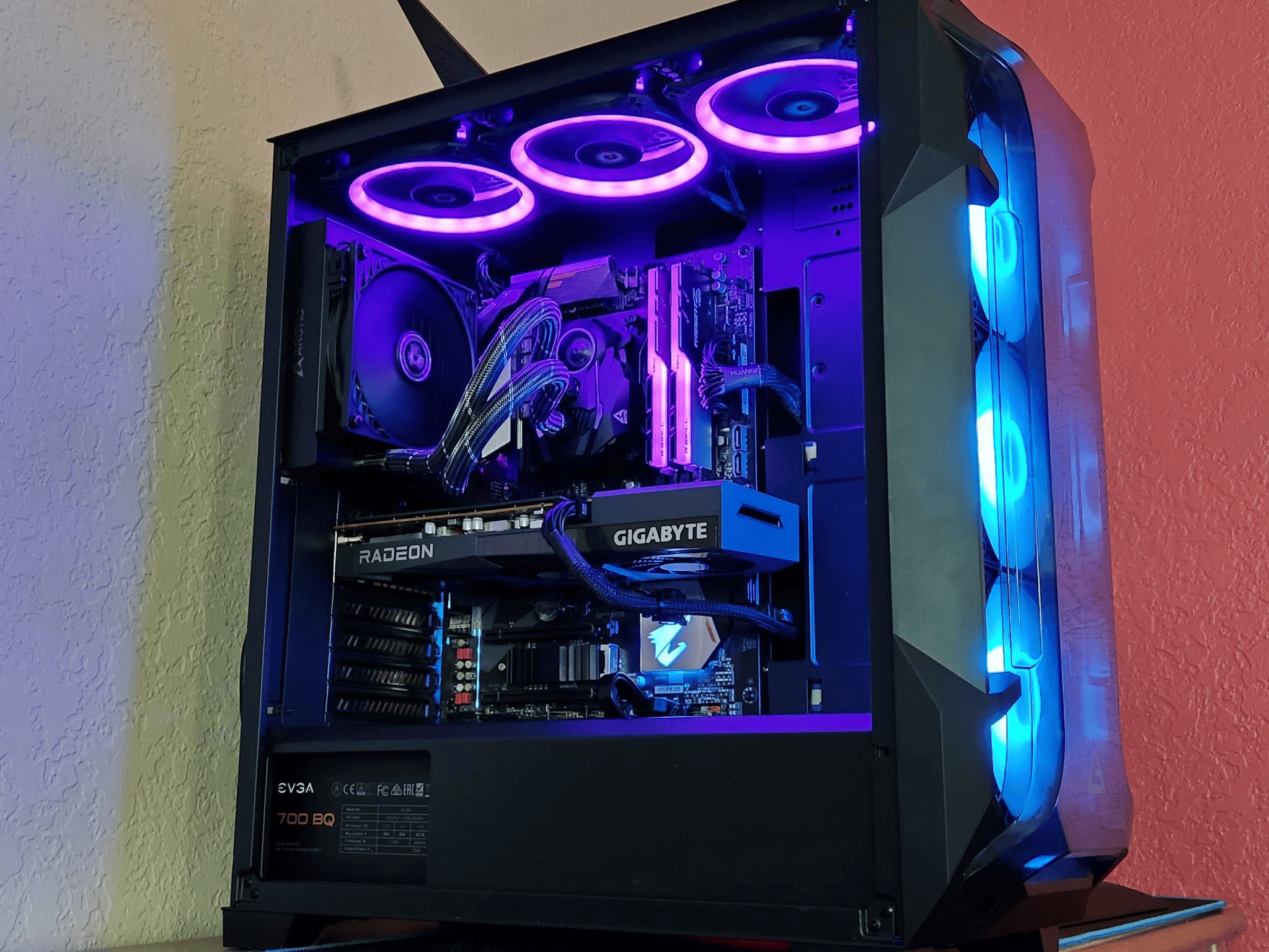 All AMD Rig, Ryzen 5600X and RX 6600XT, 16GB Ram, Liquid cooler.