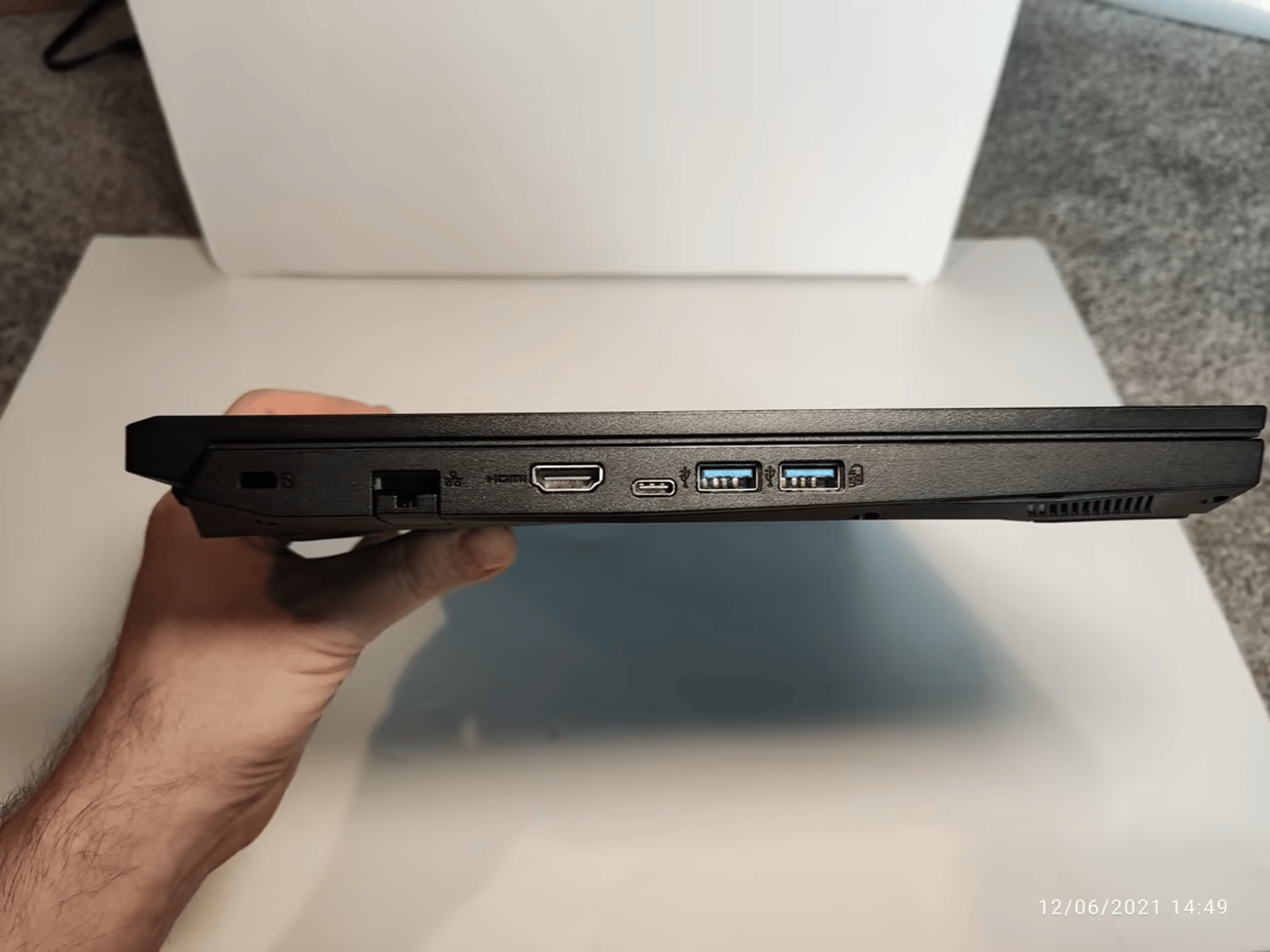 Acer Nitro 5 15.6" 1080p, Ryzen 5 3550H, RX560X GPU, 16gb Ram, 256GB + 500GB SSD Storage Laptop