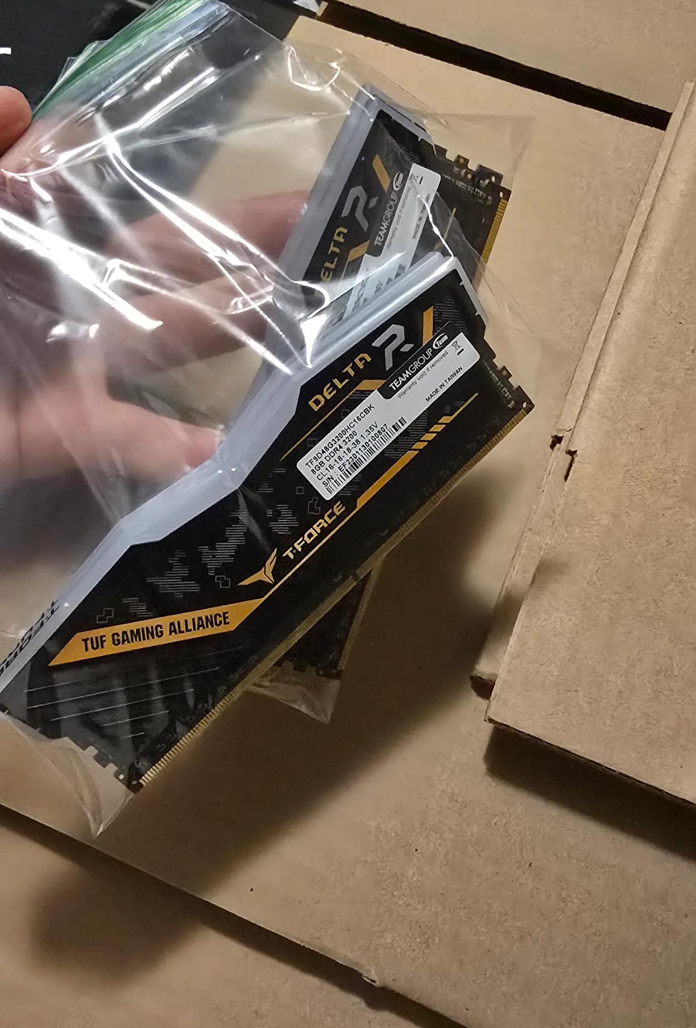 Asus tuf t-force delta r ram