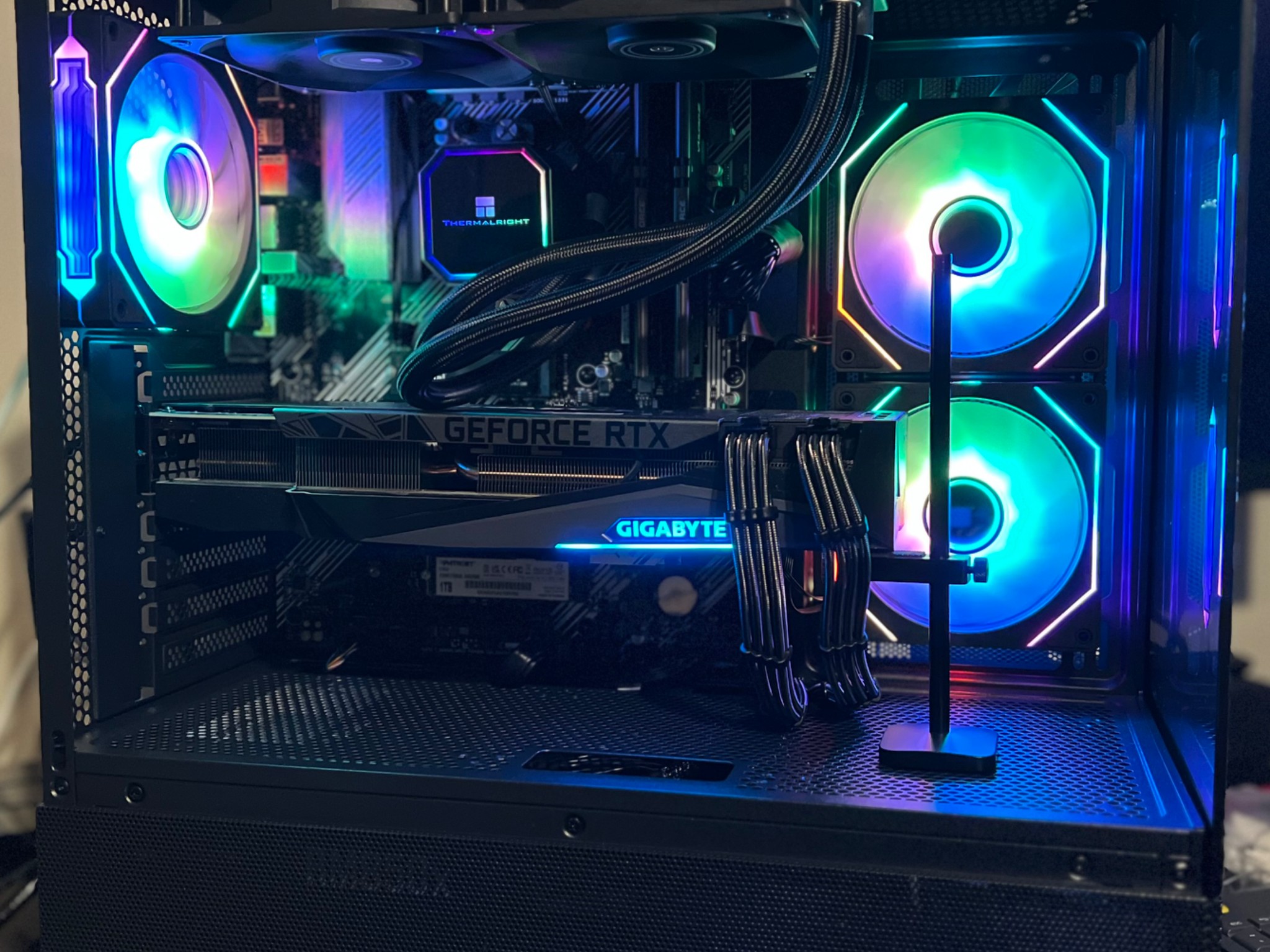 *Behemoth* Ryzen 7 5800X/RTX 3080 12 GB/1.5 TB NVME SSD/ARGB lights