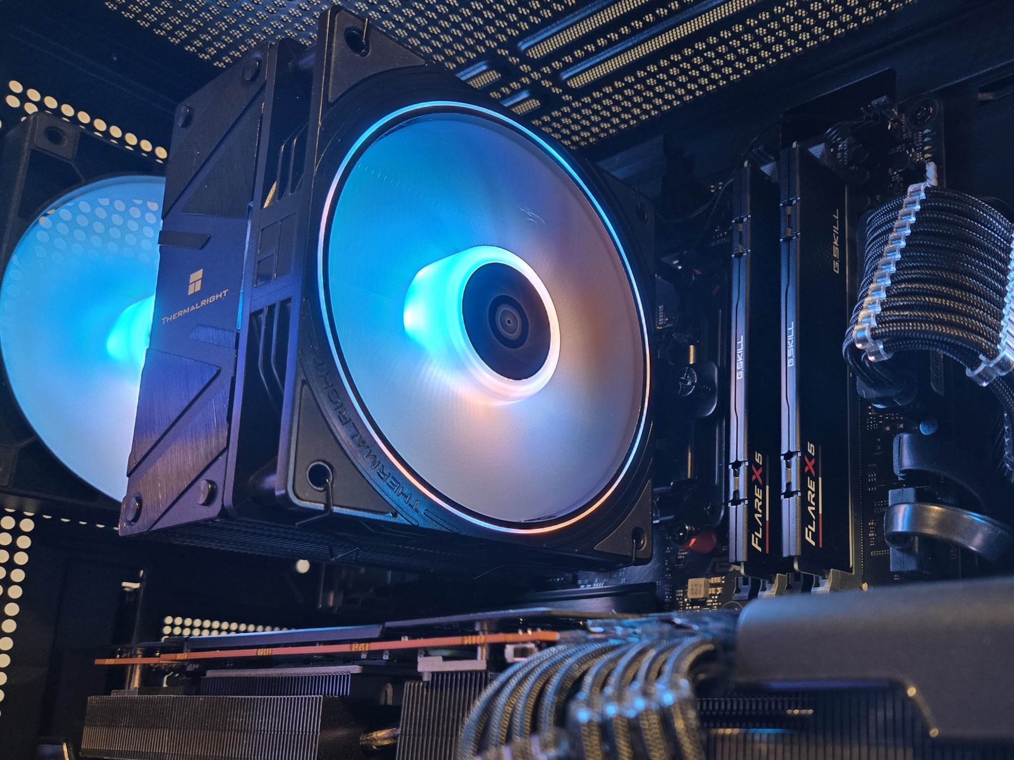 Early Cyber Monday PC | 7500F | RX 6800 | 1tb NVME | 32GB DDR5 | Wifi/BT | Win11 Pro| Free Shipping!