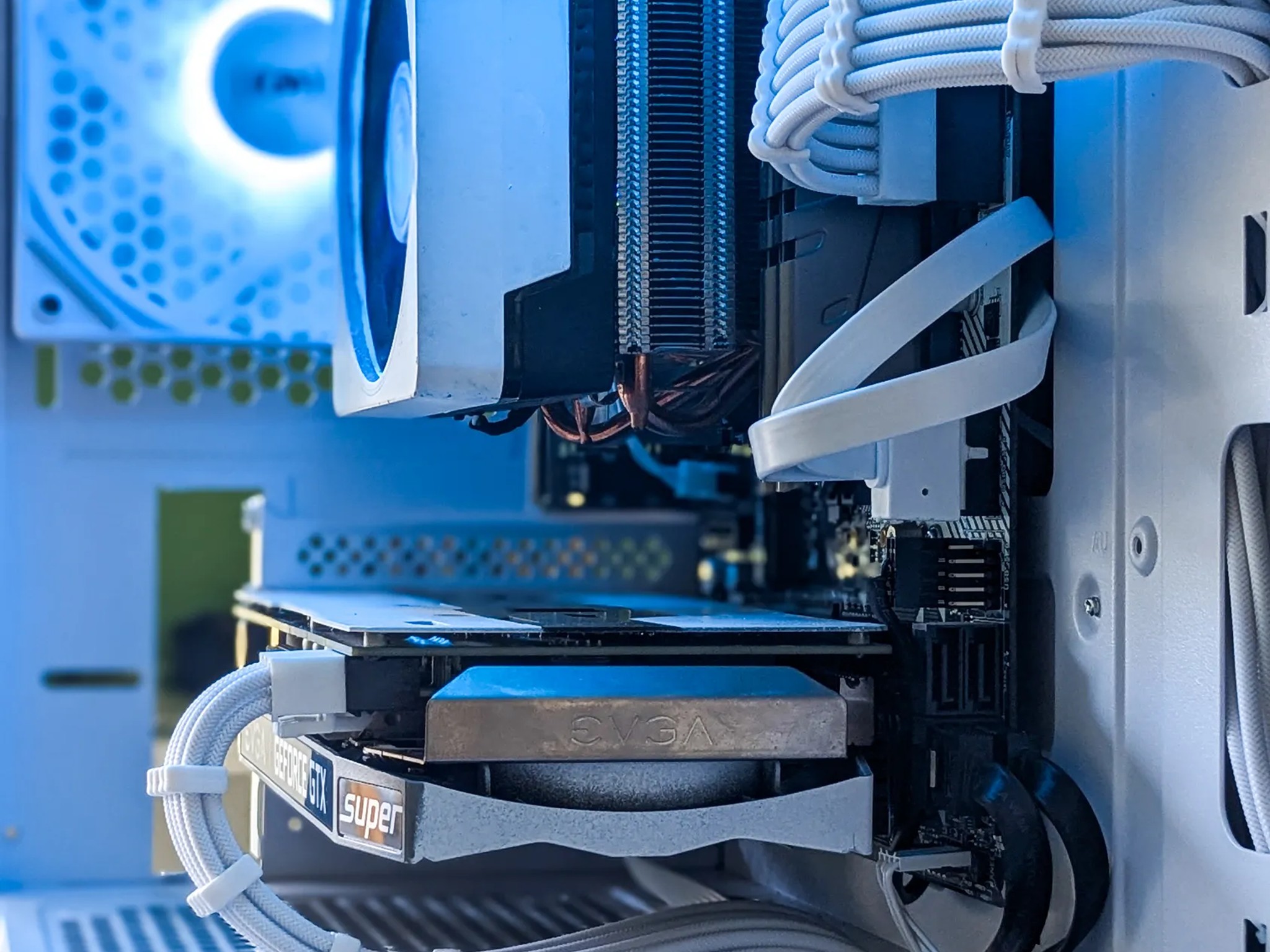 🌊 Azure Tempest ❄️ || GTX 1660 Super | AMD Ryzen 5 2600 | 16GB DDR4 RAM | 1TB + 128GB Storage