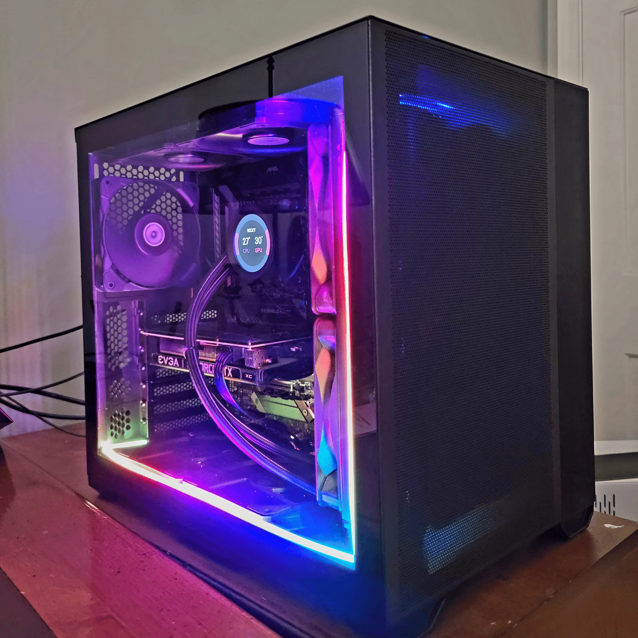 Intel i9 10900kf - EVGA 3060 XC - Lian LI 011 Air mini