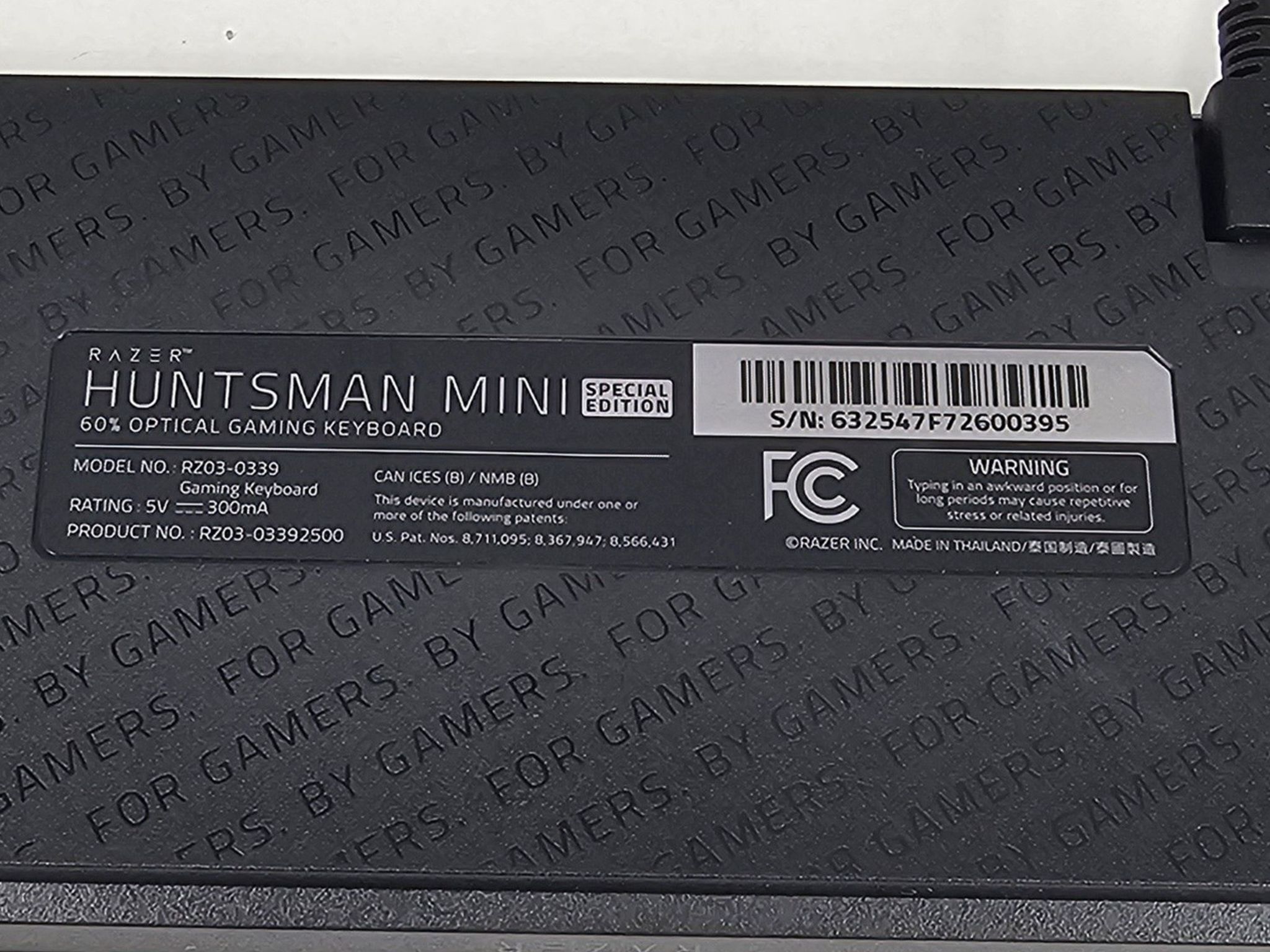 Razer Huntsman Mini Special Edition 60% Optical Gaming Keyboard - White/Black Wired