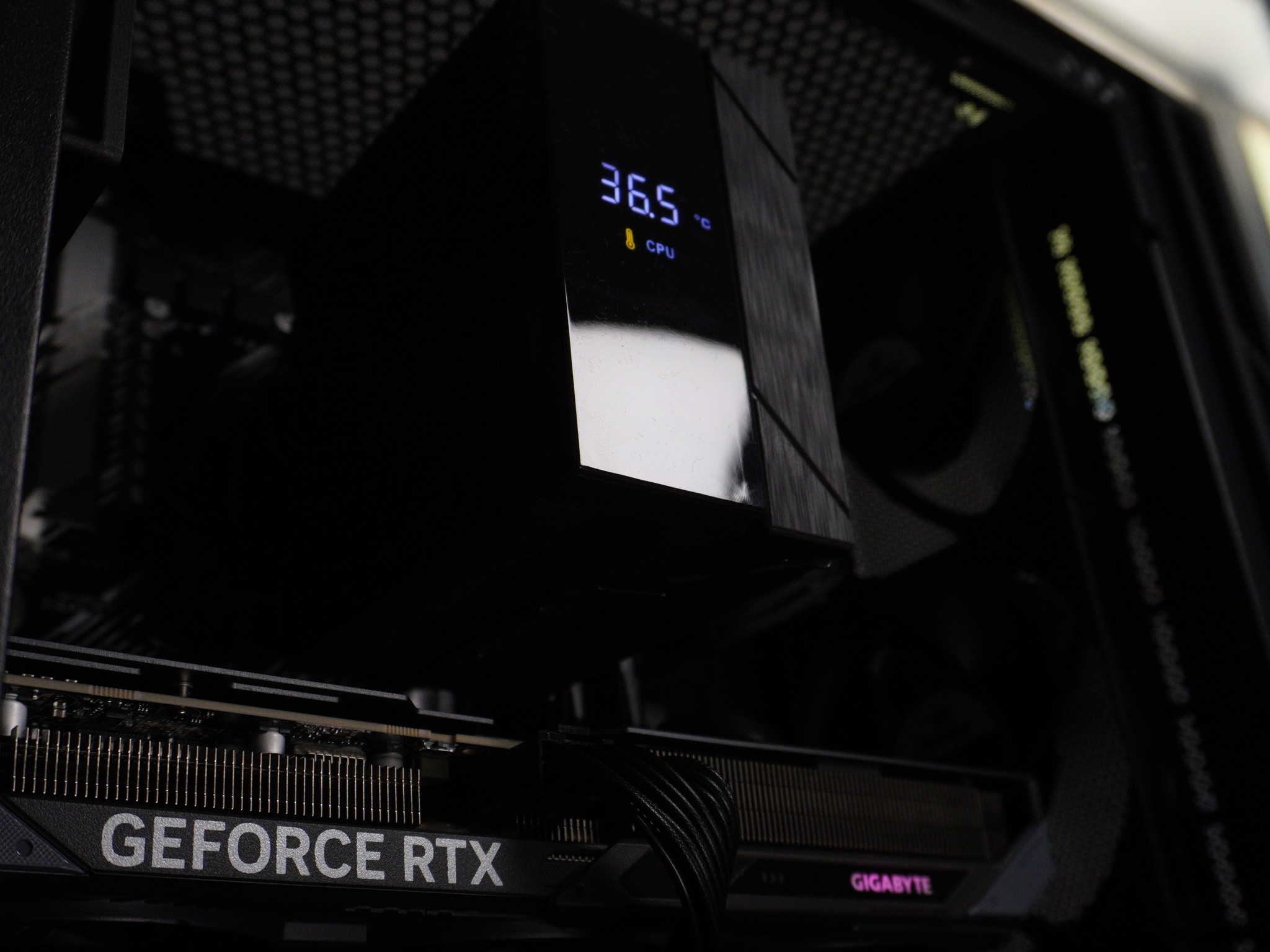 Ghost Byte | RTX 5060 TI 8G | RYZEN 5 5500 | 16GB DDR4 | 512GB SSD | WINDOWS 11 PRO + WIFI BLUETOOTH