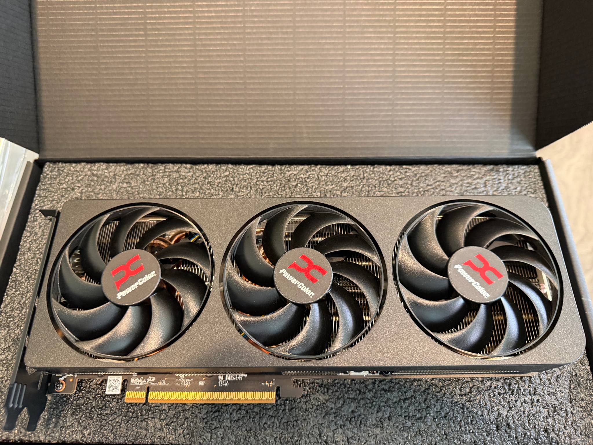 PowerColor Reaper RX 9070 XT