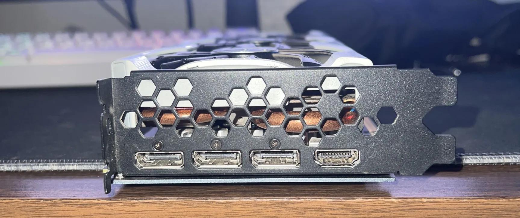 White EVGA GeForce RTX 3070 FTW3 ULTRA 8GB GDDR6