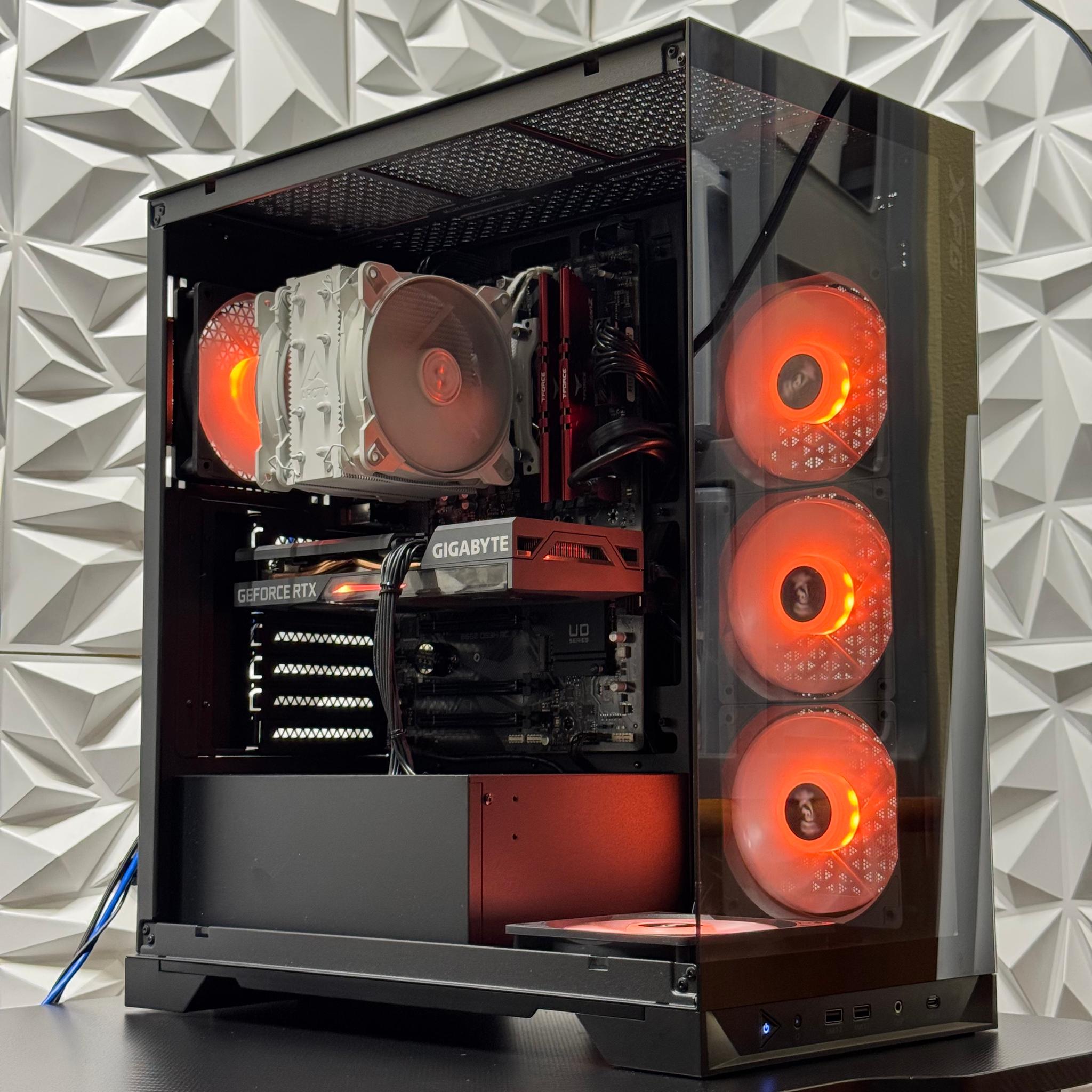 i7-11700F / RTX 3060 Ti / 32GB Ram / 256GB SSD + 2TB HDD / 600w power supply
