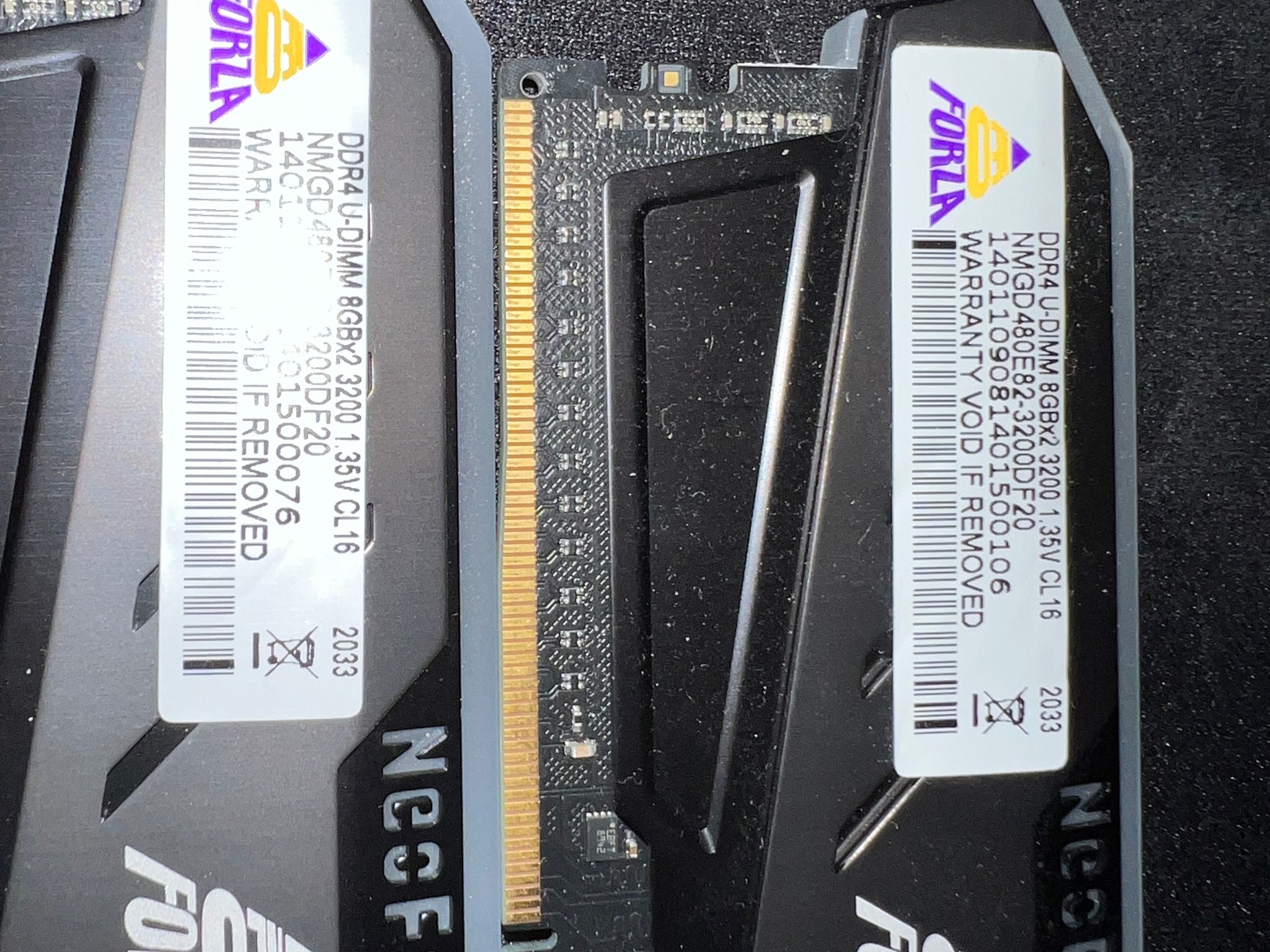 Neo Ferza 2x8 DDR4 3200mhz