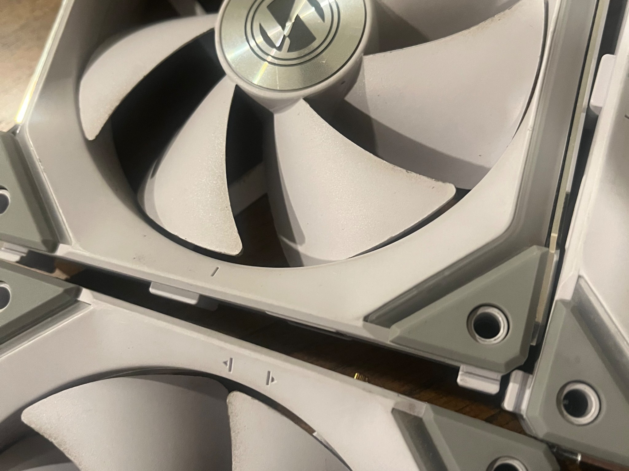 Lian li uni fans sl 120 v2