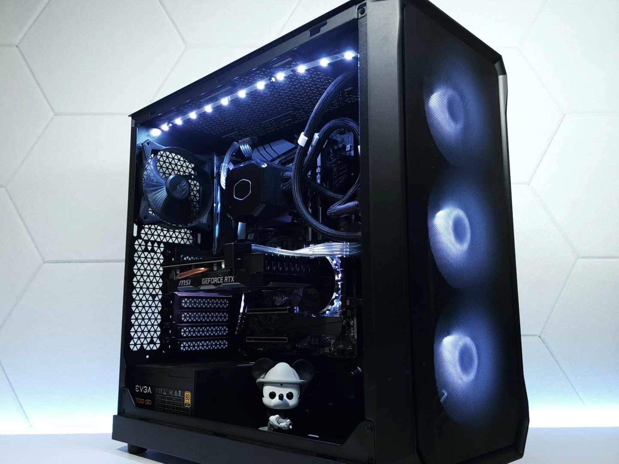 🖤🤍RTX 2070 | Core i7 8700K | 16GB 3200MHz | 1.5TB NVMe + SSD