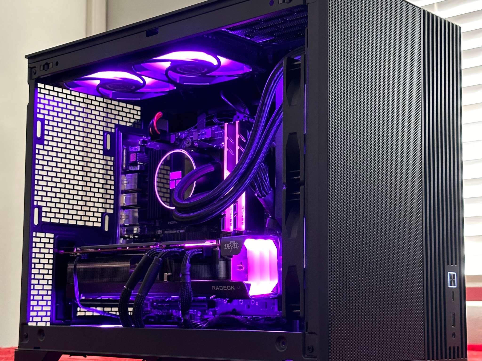 Ryzen 7 5800X + RX 6950 XT Performance Gaming PC – High-End 1440p Ultra / 4K Ready