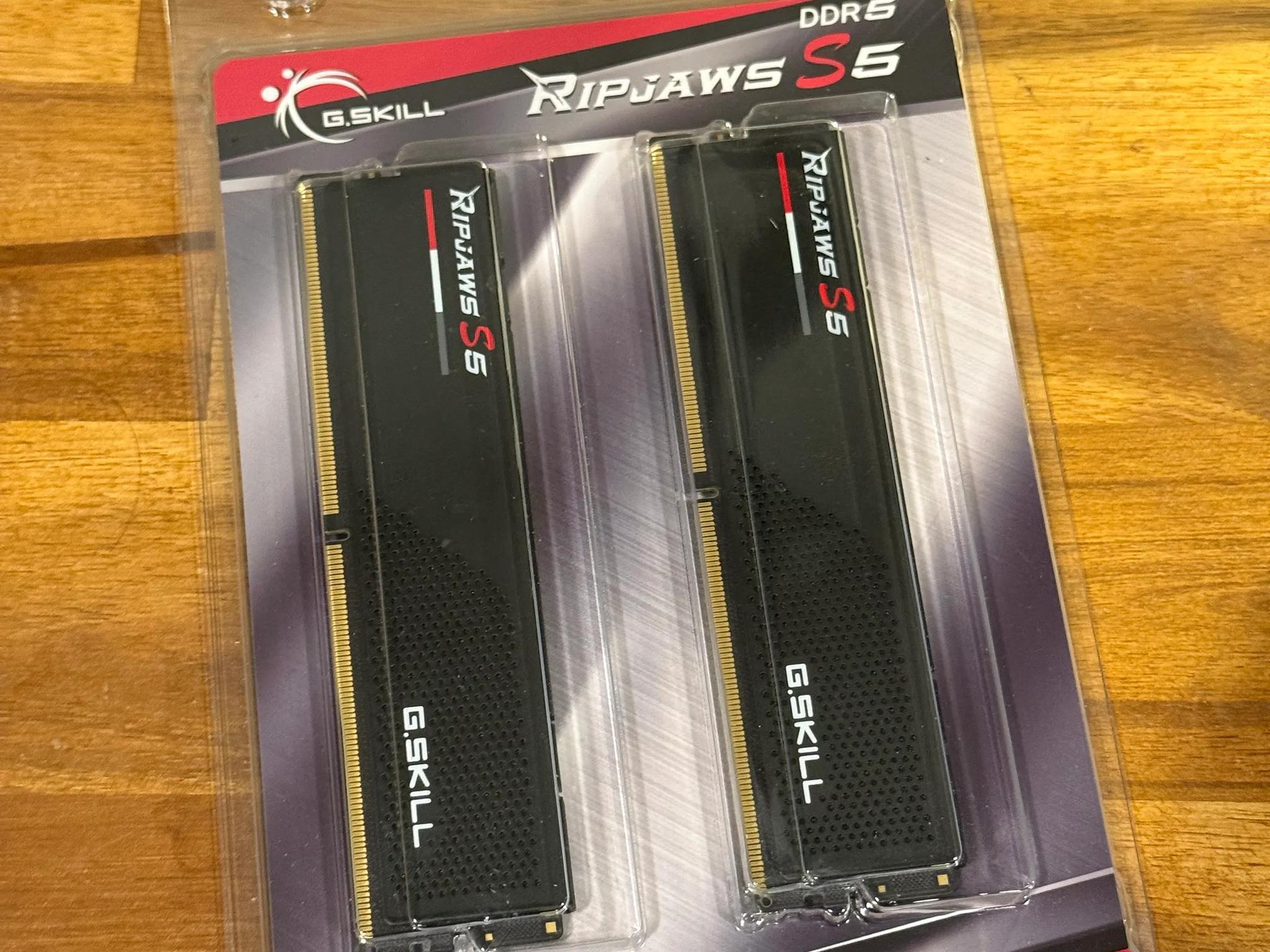 BRAND NEW 32GB (2x16GB) 6000MT/s G.SKILL Ripjaws S5 DDR5 RAM CL36-36-36-96