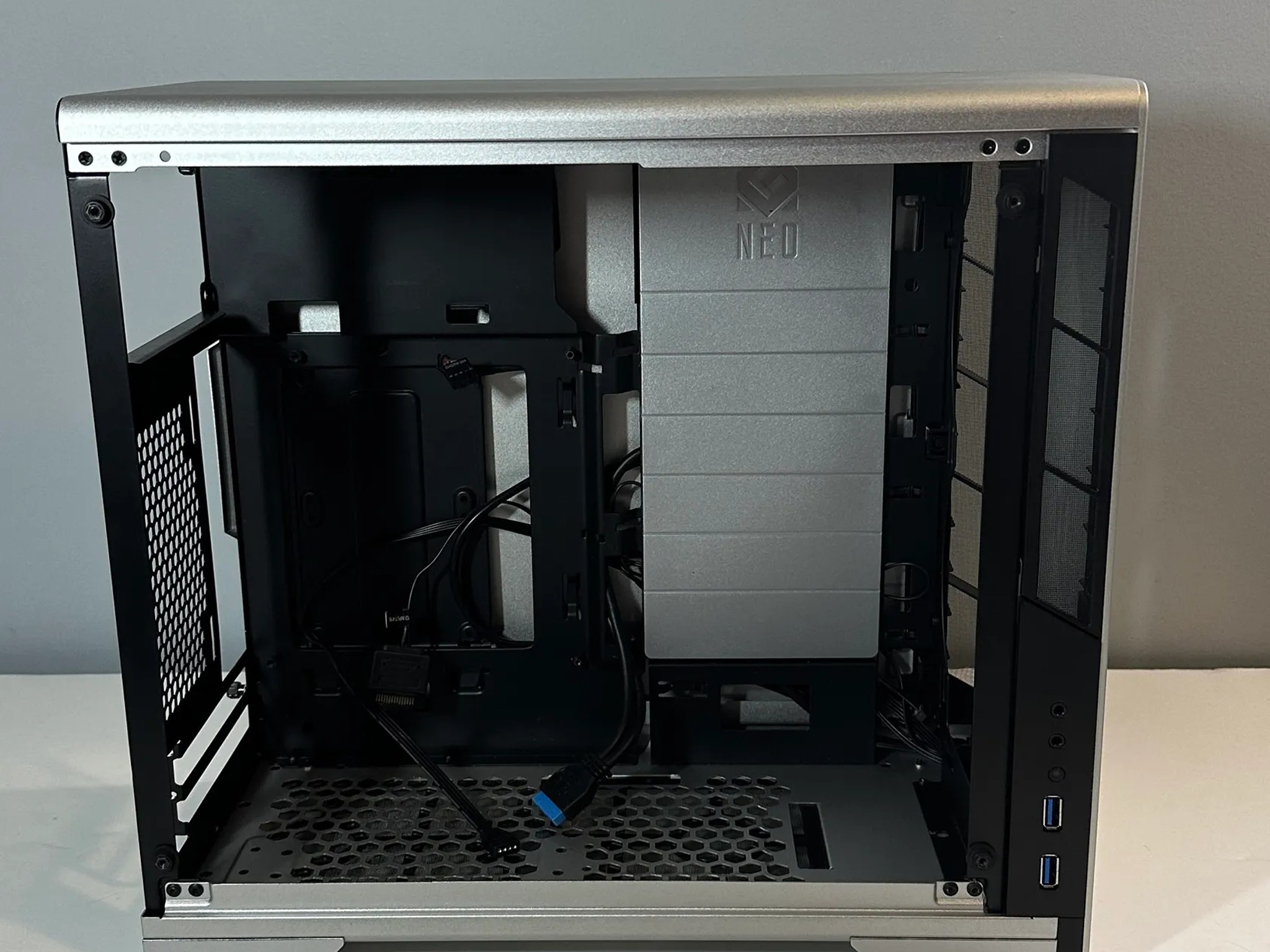 Metallic Gear Neo Mini V2 Series Mini-ITX Case | Tempered Glass Panel | Liquid Cooling Ready-Silver