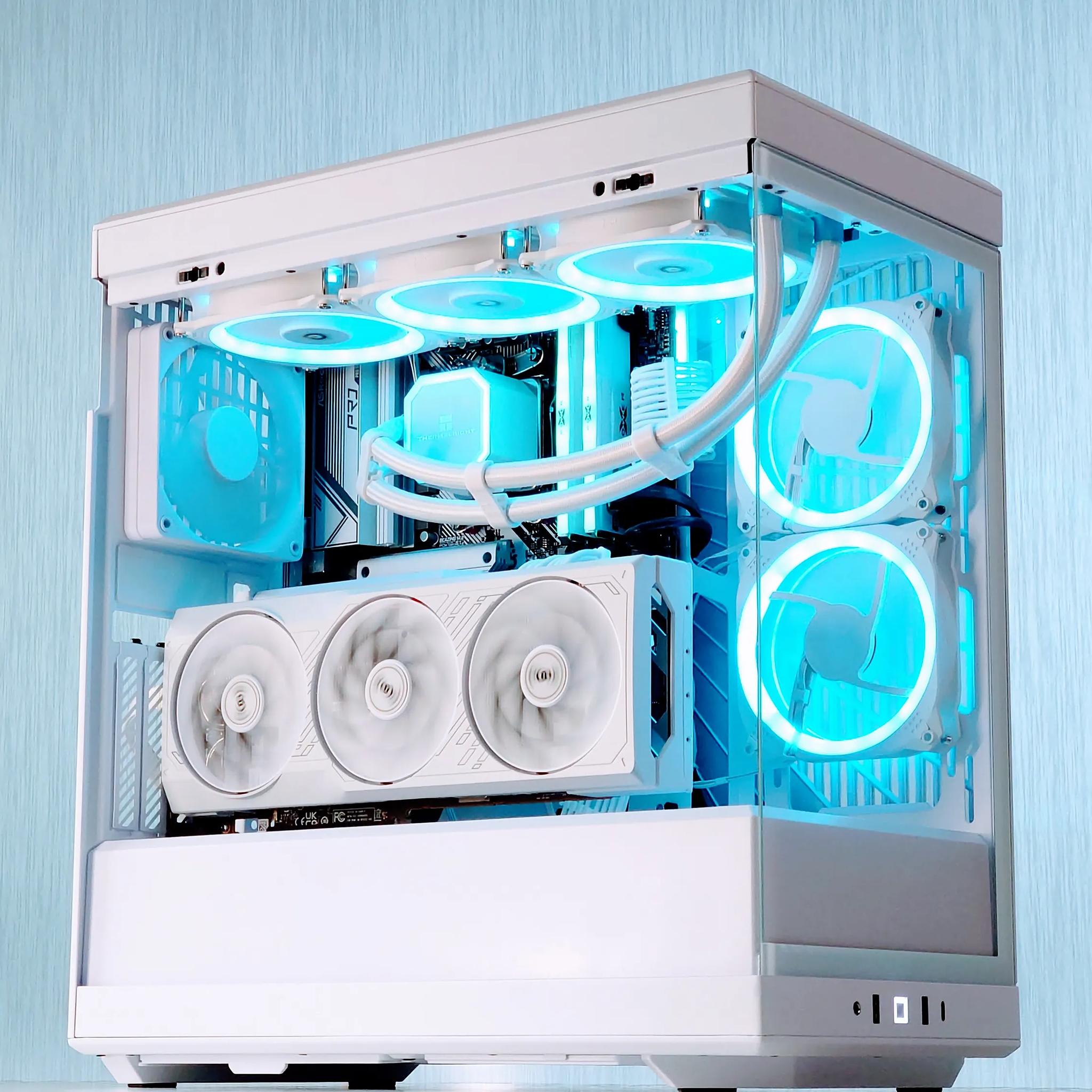 🏞️🤍☁️Liquid Cooled Gaming PC❄️AMD RX 7900 GRE 16GB❄️AMD Ryzen 7 7700❄️32GB DDR5❄️1TB SSD