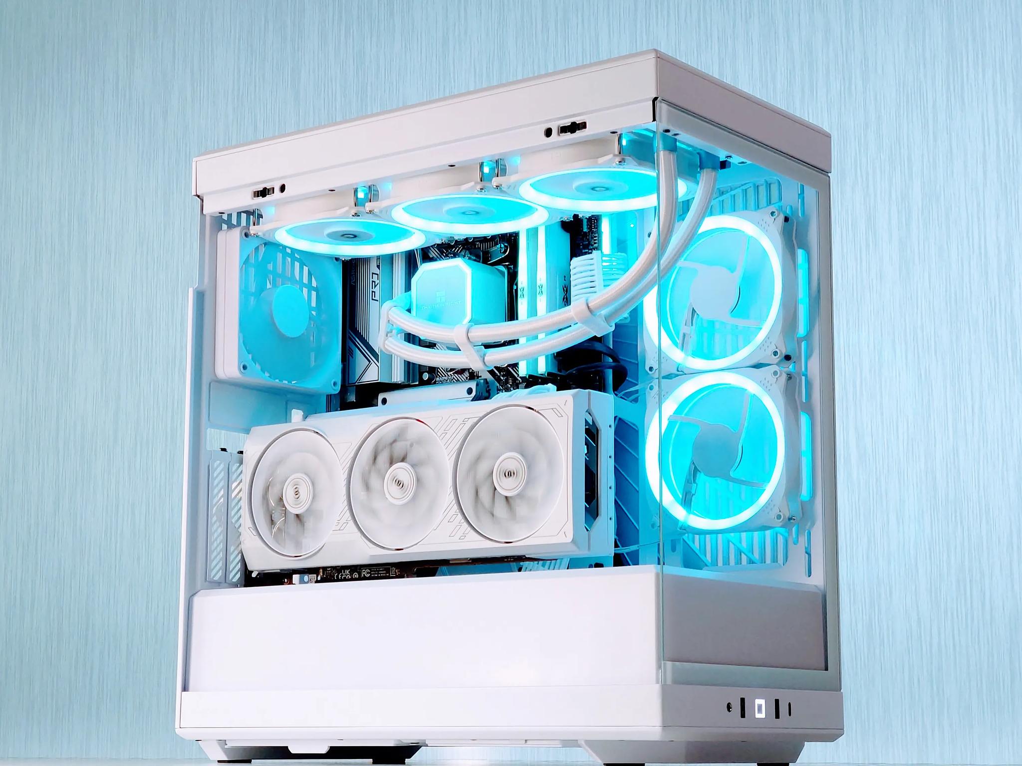 🏞️🤍☁️Liquid Cooled Gaming PC❄️AMD RX 7900 GRE 16GB❄️AMD Ryzen 7 7700❄️32GB DDR5❄️1TB SSD