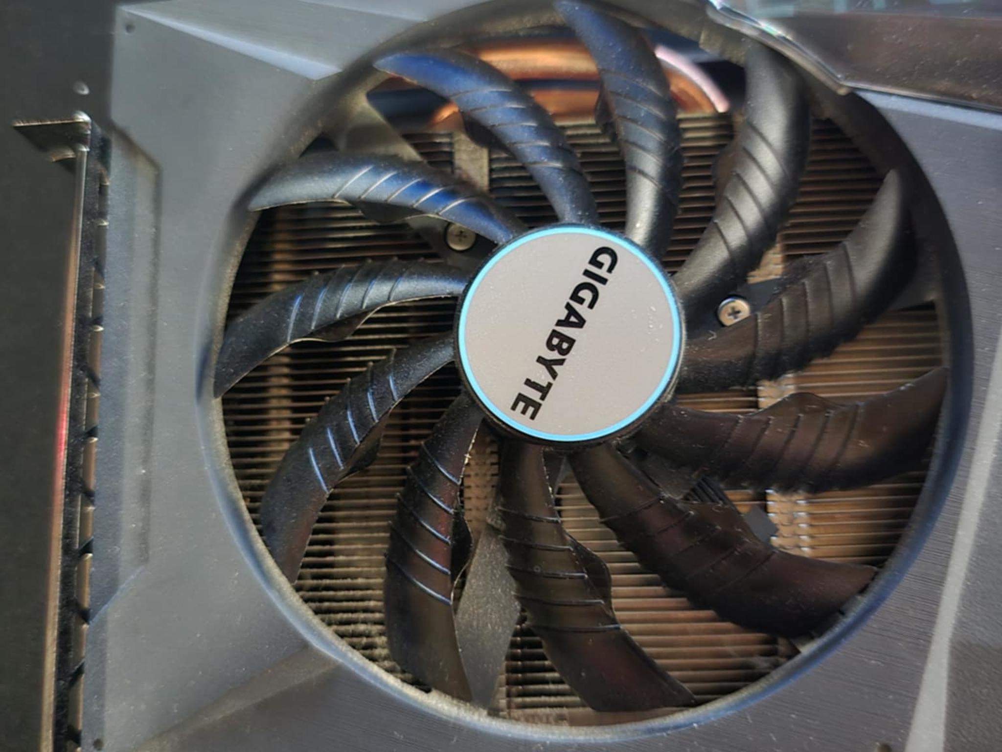 GIGABYTE GeForce RTX 3060 Ti GV-N306TEAGLE OC-8GD (rev. 2.0) Graphics Card