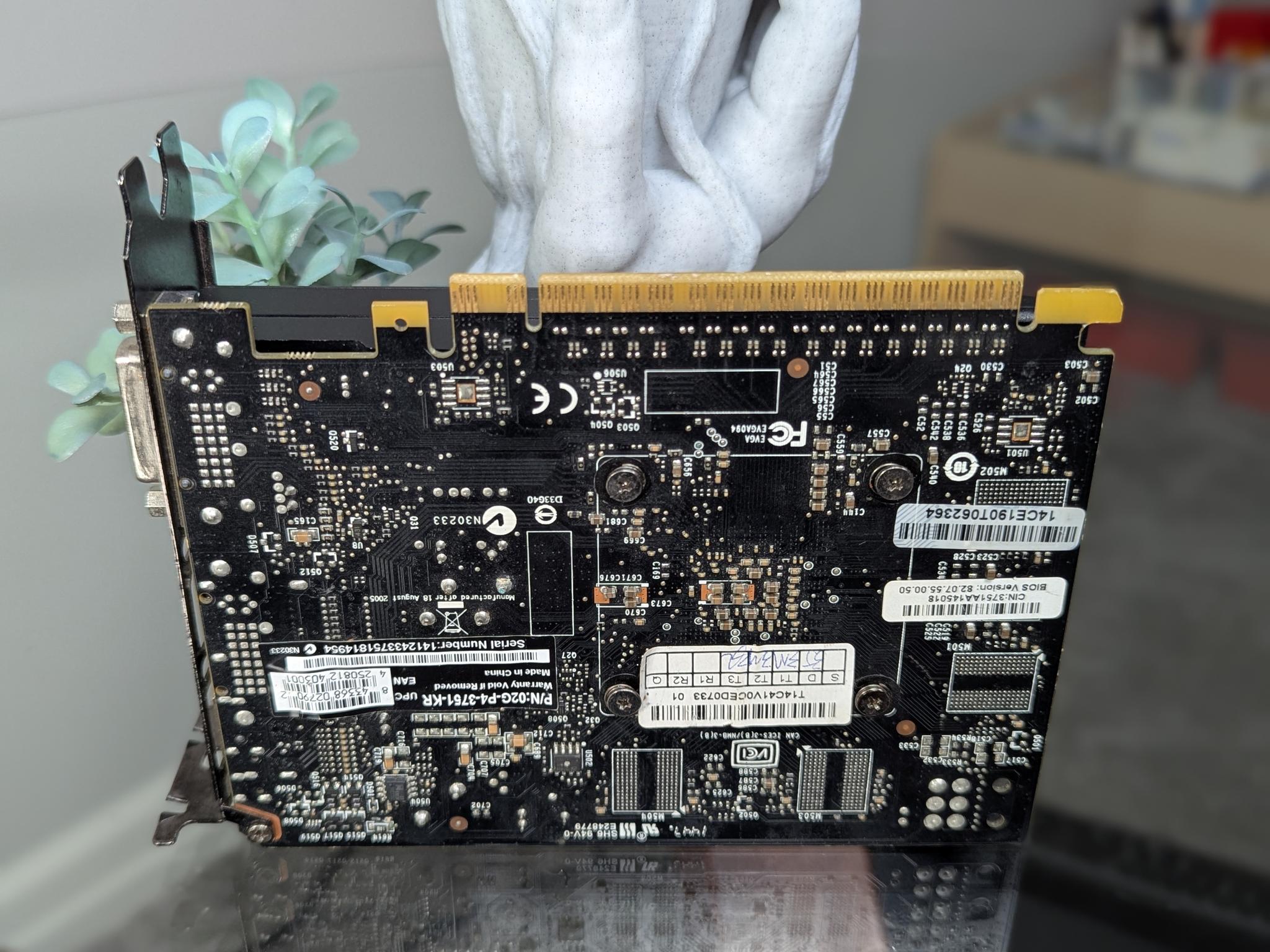 EVGA GTX 750Ti | Please Read Description | Powers On, But No Video Signal (??)