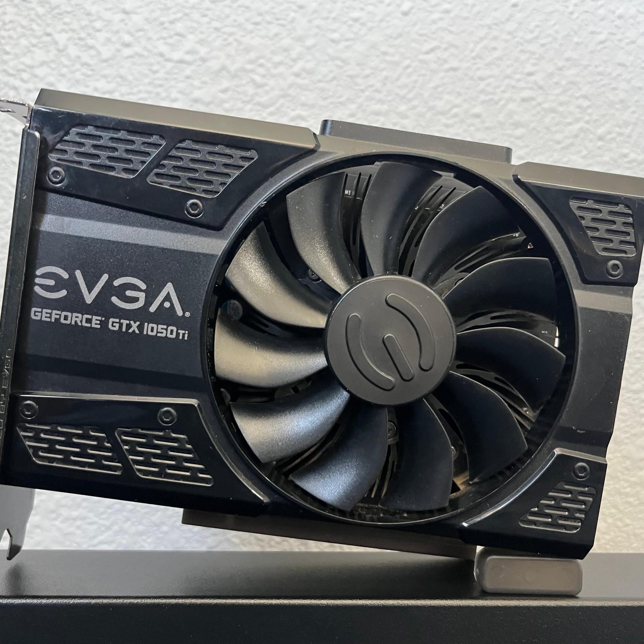 GeForce GTX 1050 Ti 4gb EVGA SC GAMING