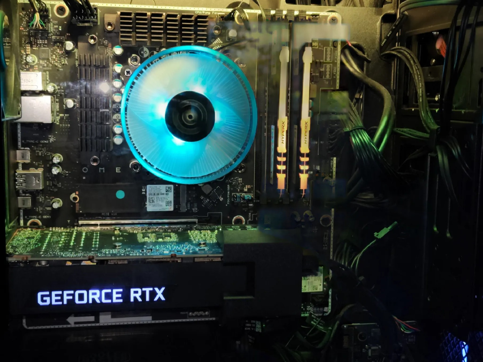 HP OMEN 30L, AMD Ryzen 5 5600X, NVIDIA 3060, 1TB SSD 2TB HDD, 32GB RAM, Windows 10