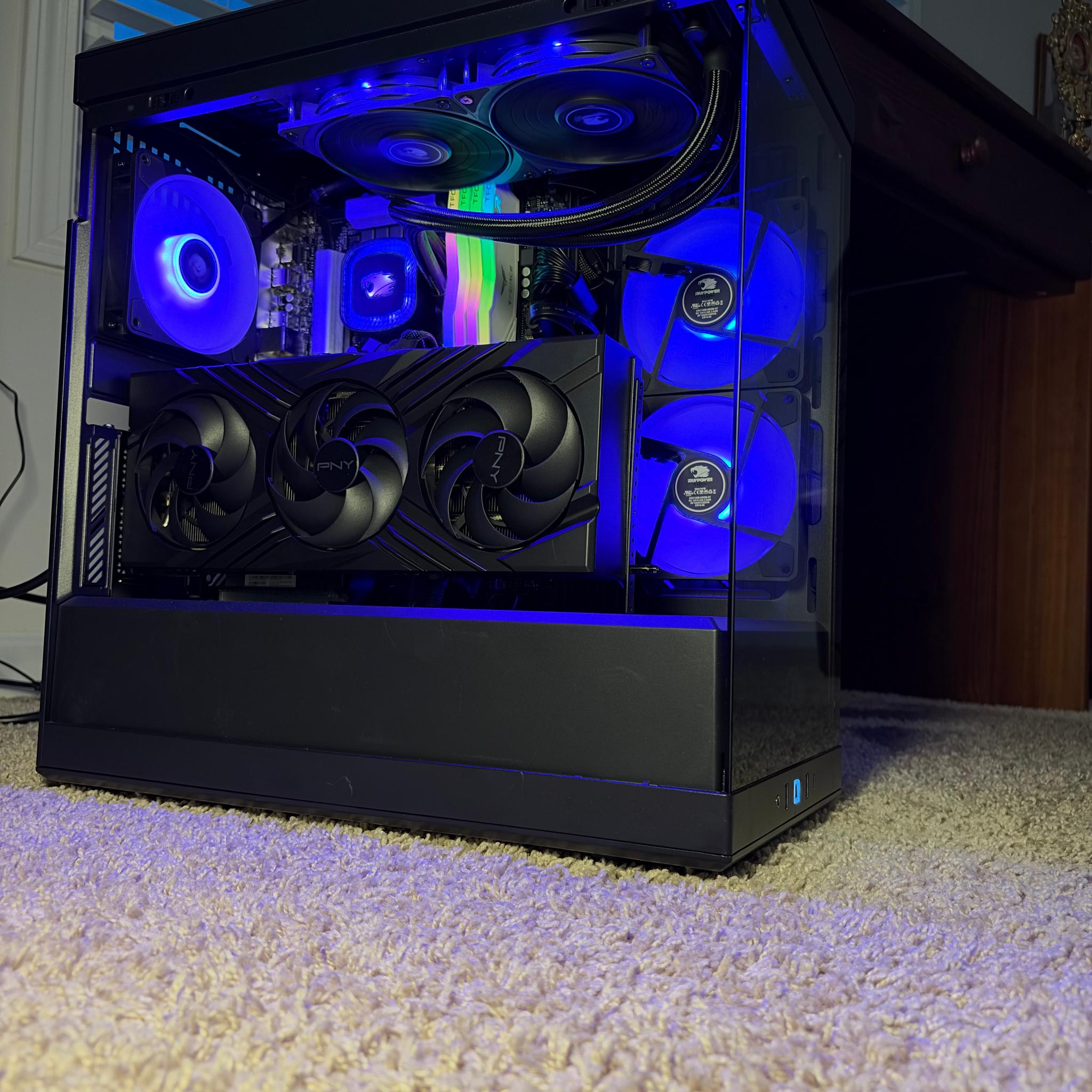 iBUYPOWER Y40 Gaming Desktop 13th Gen Intel Core i9-13900KF, GeForce RTX 4080, used (like new)