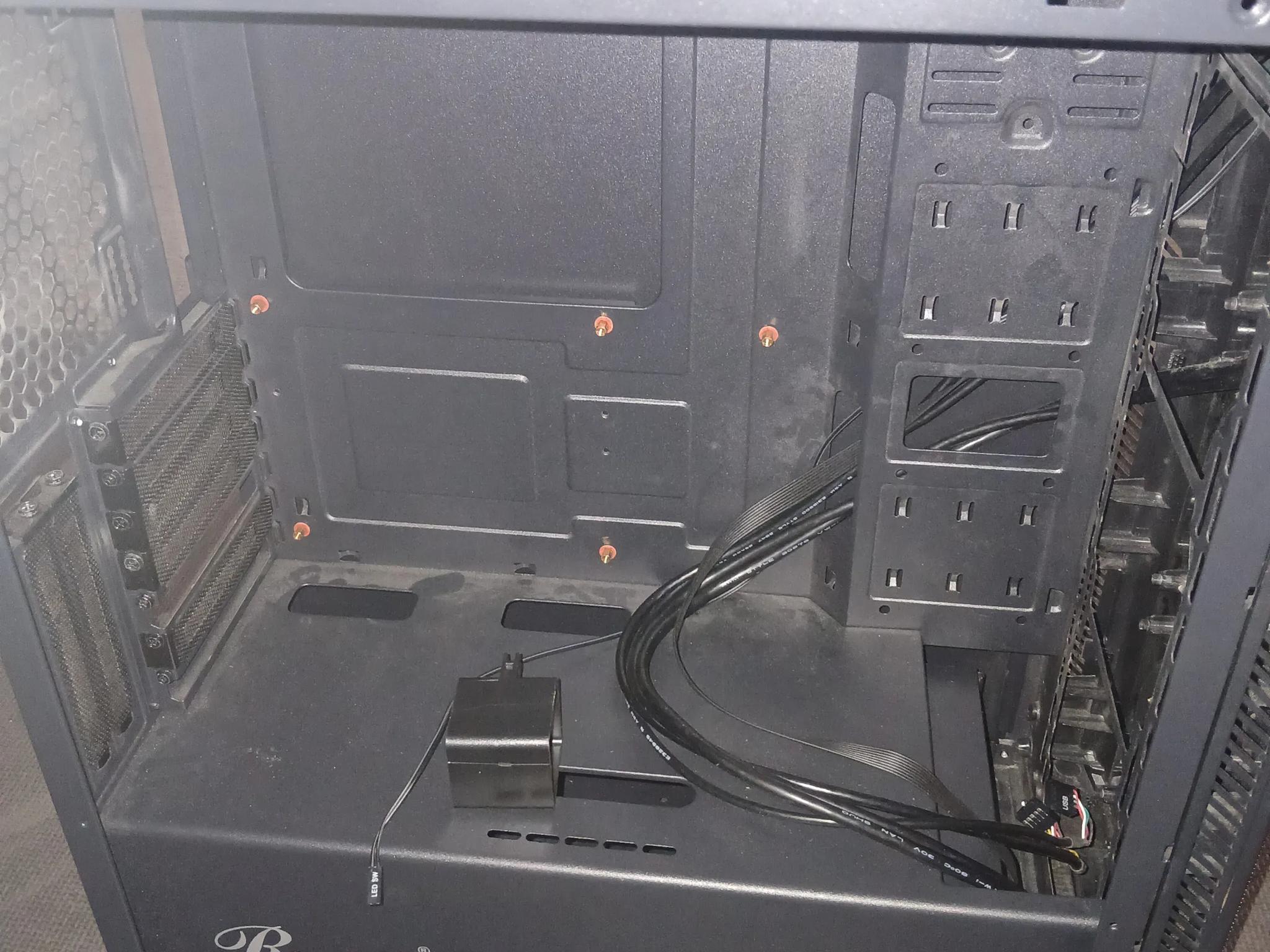 Rosewill ATX Mid Tower Gaming PC Computer Case Spectra D100