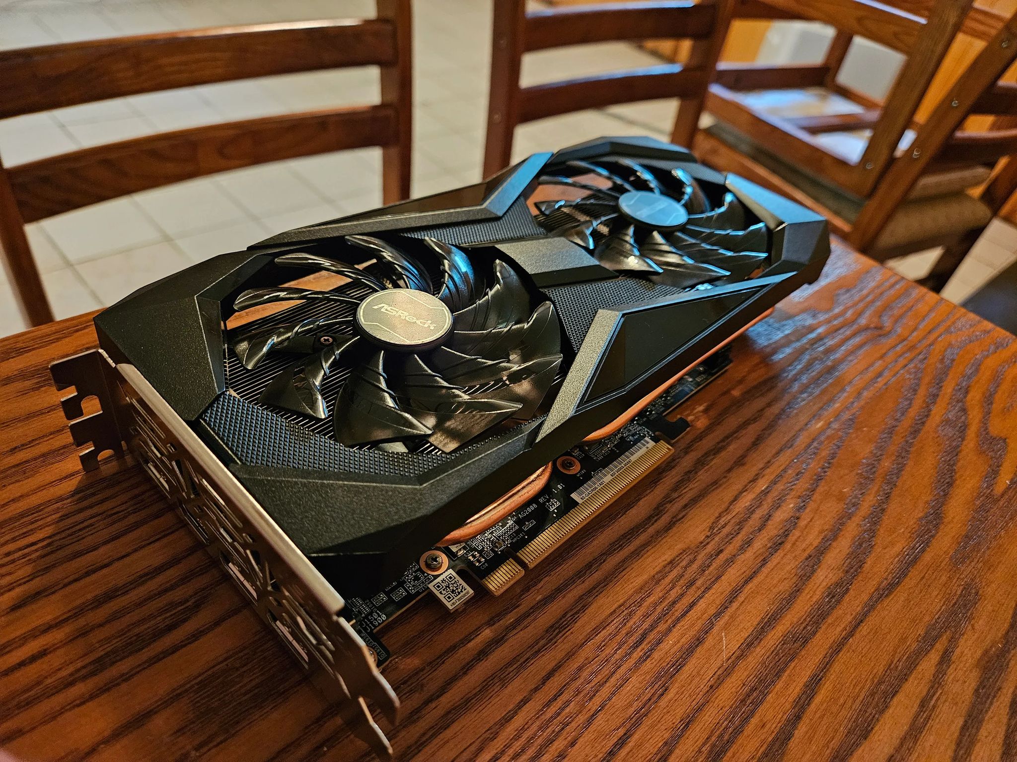 RX 6650 XT lightly used