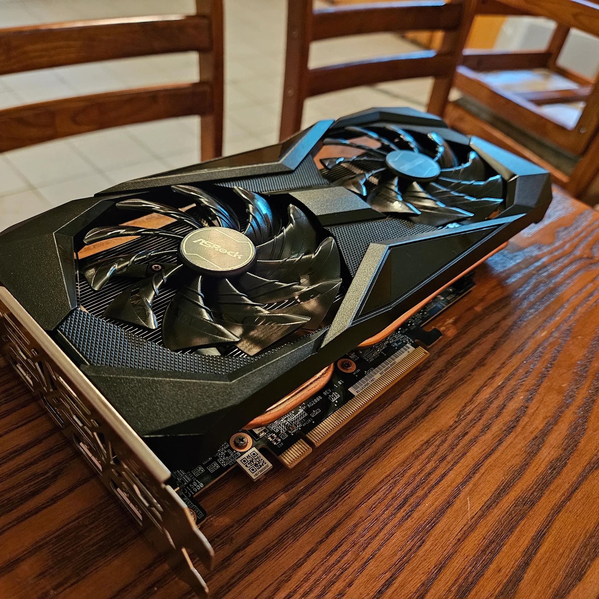 RX 6650 XT lightly used